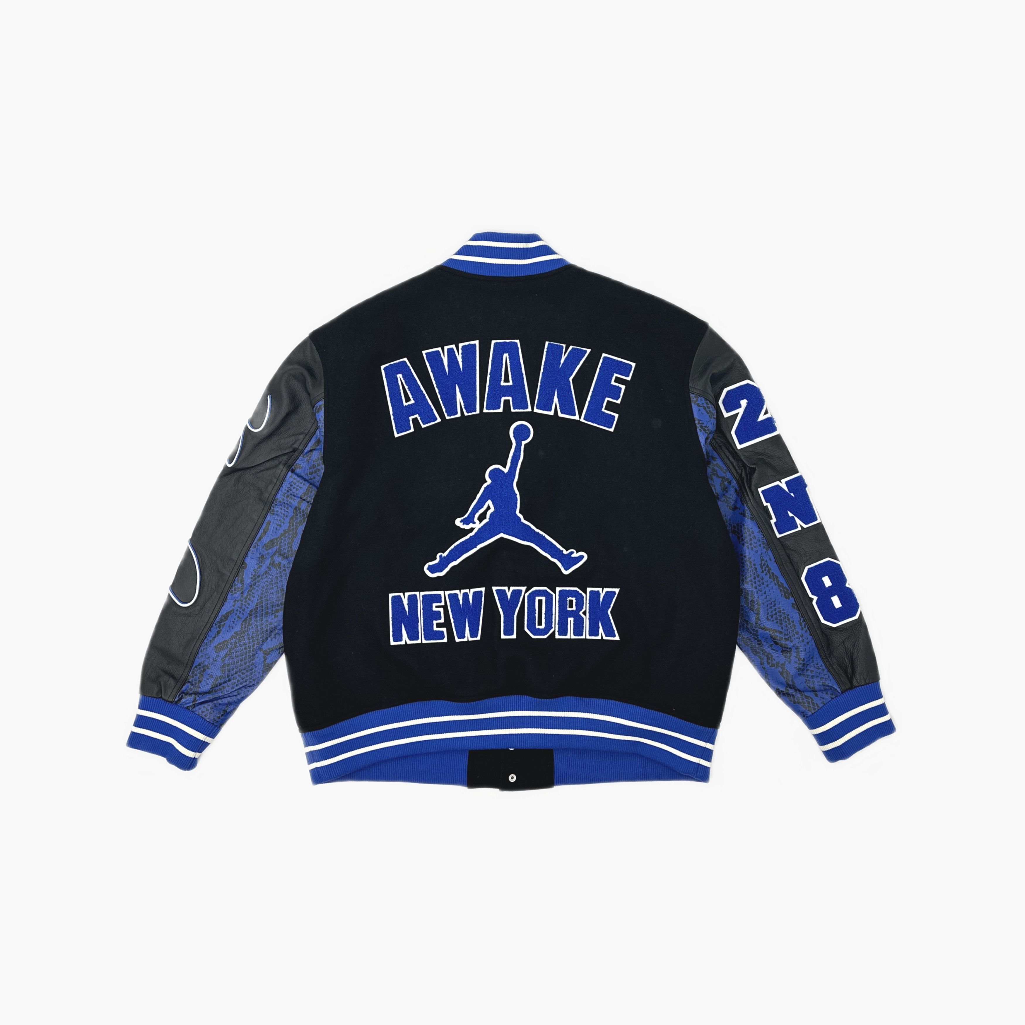 Jordan Brand Jordan x Awake NY Logo Bomber Jacket XXL Size US XXL / EU 58 / 5 - 2 Thumbnail
