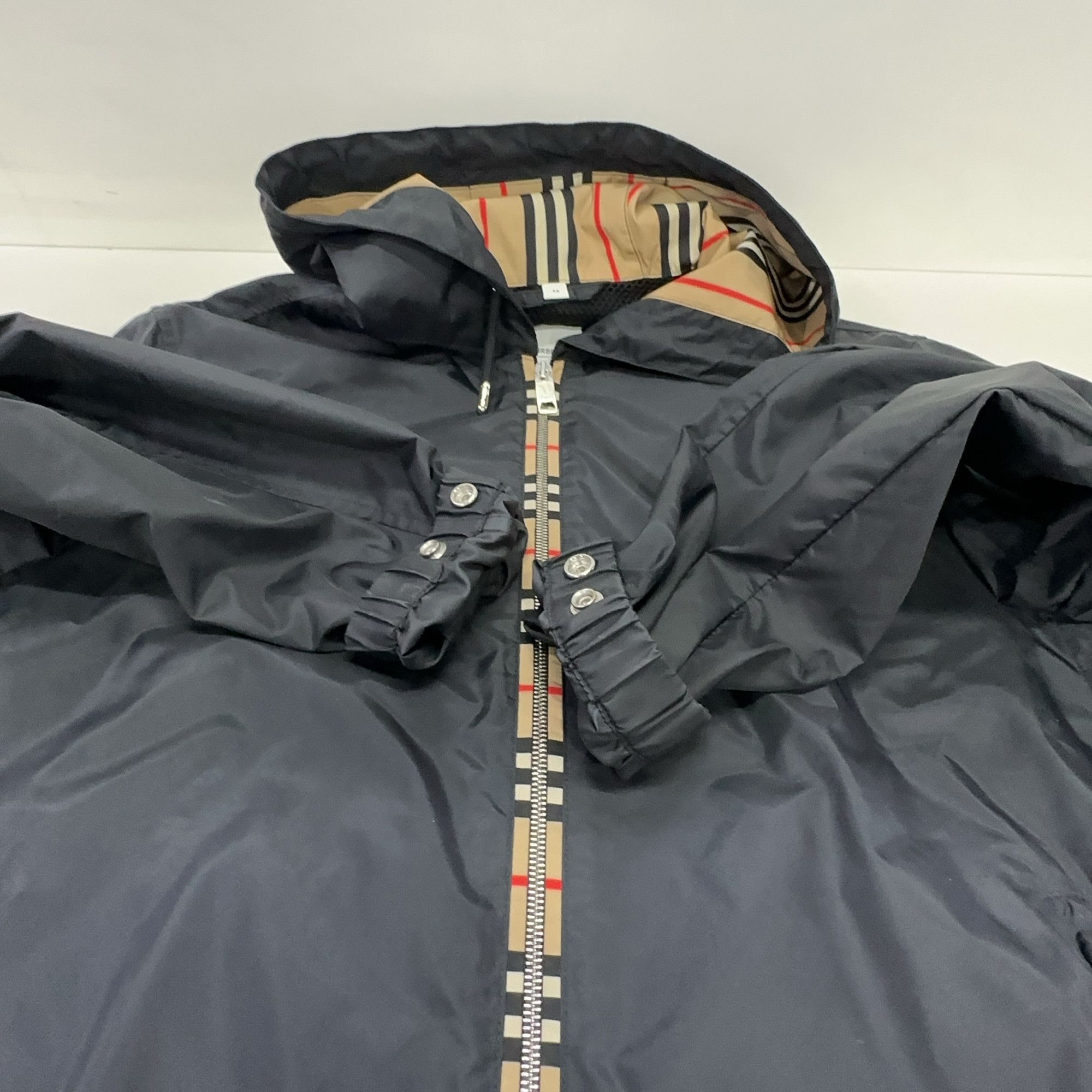 Burberry Burberry Nova Check Zip Light Jacket Size M Size US M / EU 48-50 / 2 - 8 Thumbnail