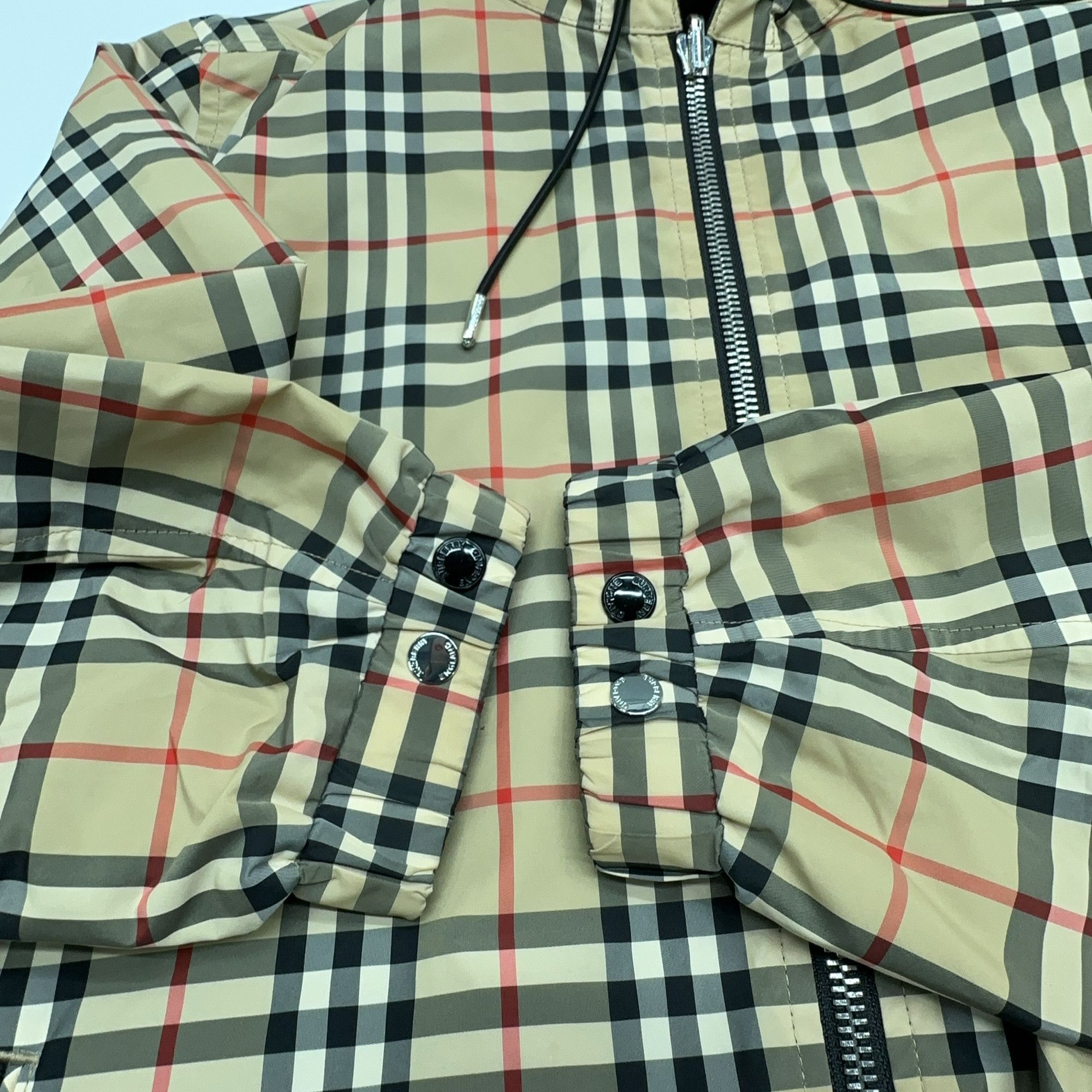 Burberry Burberry Reversible Check Hooded Jacket Size M Size US M / EU 48-50 / 2 - 9 Thumbnail