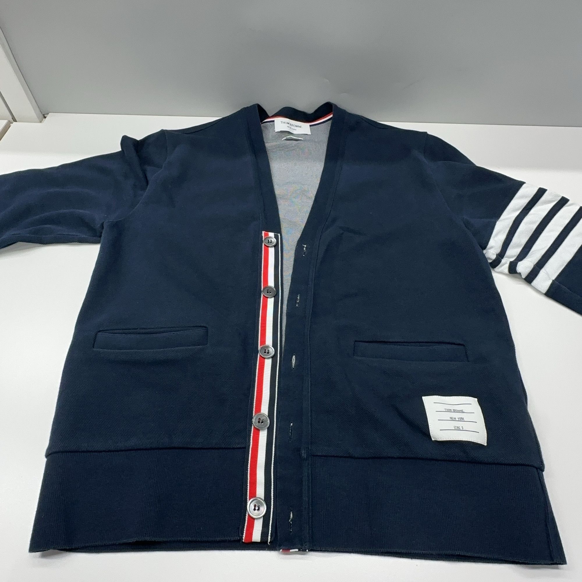 Thom Browne Thom Browne Signature Four-Bar Cardigan Size 3 Size US L / EU 52-54 / 3 - 7 Thumbnail