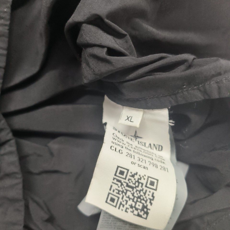 Stone Island Stone Island Logo Badge Light Jacket Size XL Size US XL / EU 56 / 4 - 4 Thumbnail