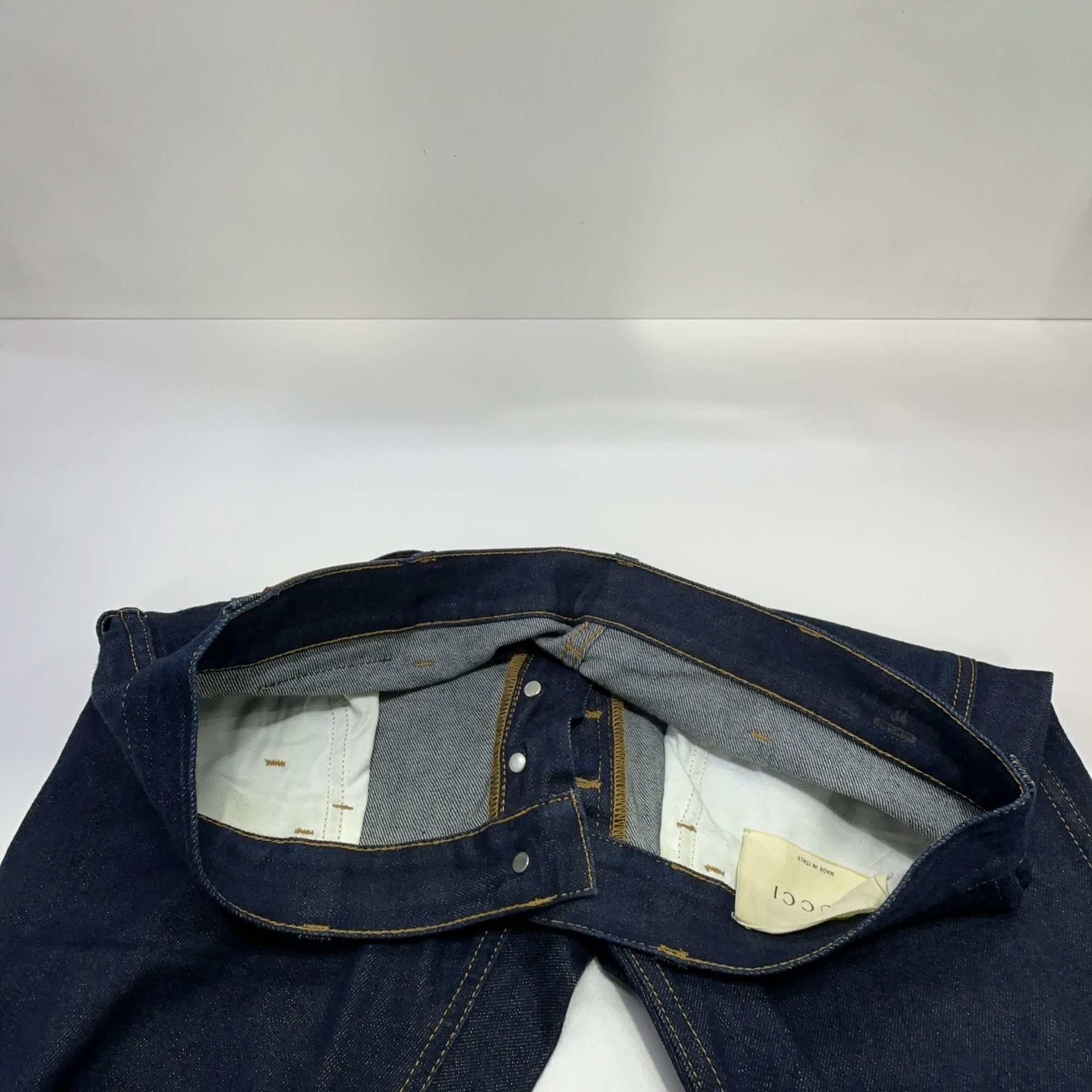Gucci Gucci Tiger Embroidered Denim Jeans Size 34 Size US 34 / EU 50 - 8 Thumbnail