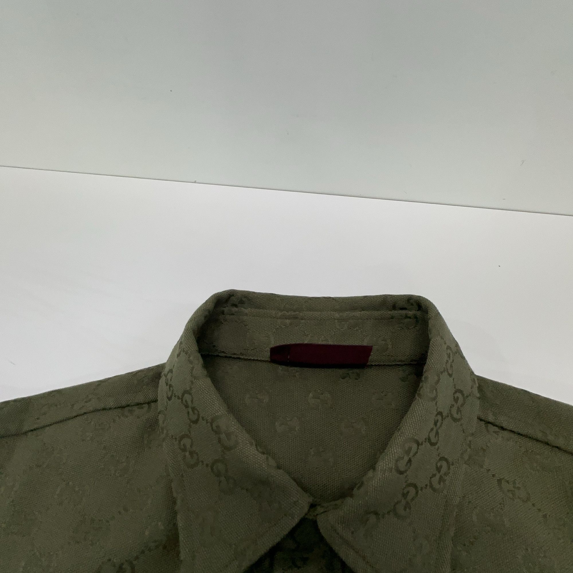 Gucci Gucci GG Embossed Button Up Shirt Size L Size US L / EU 52-54 / 3 - 7 Thumbnail