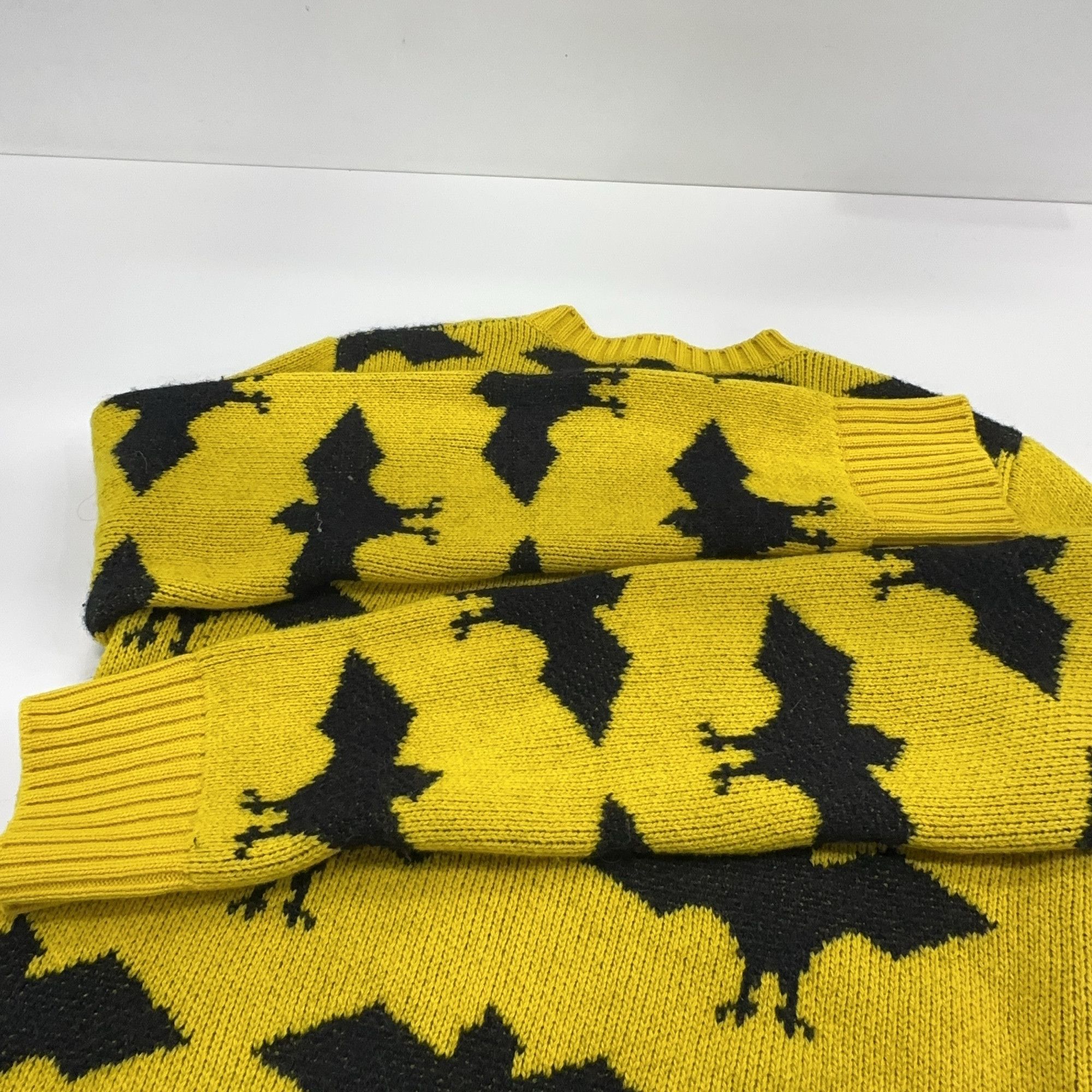 Gucci Gucci Bat Print Sweater Size S Size US S / EU 44-46 / 1 - 9 Thumbnail