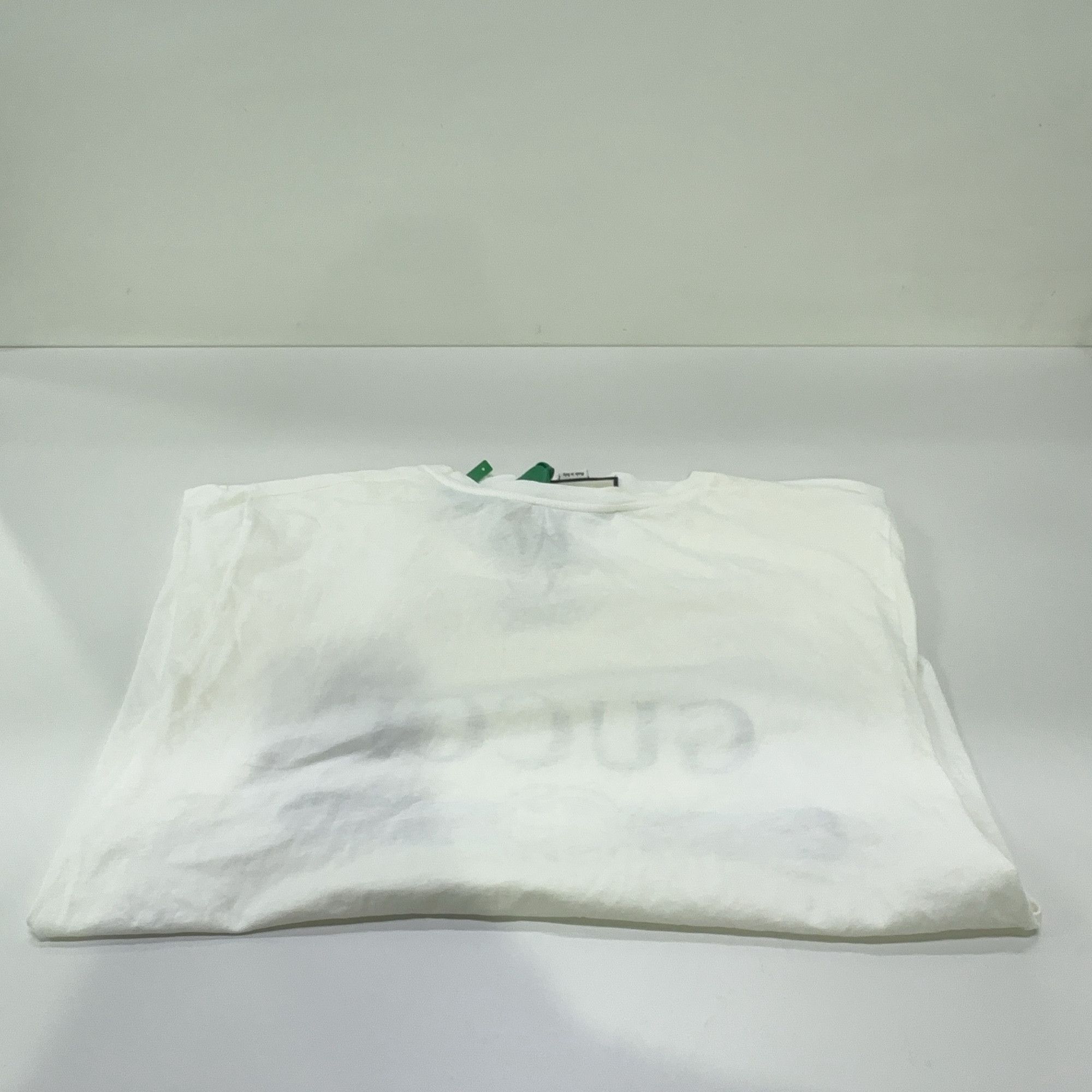 Gucci Gucci Logo Print T-Shirt Size S Size US S / EU 44-46 / 1 - 16 Thumbnail