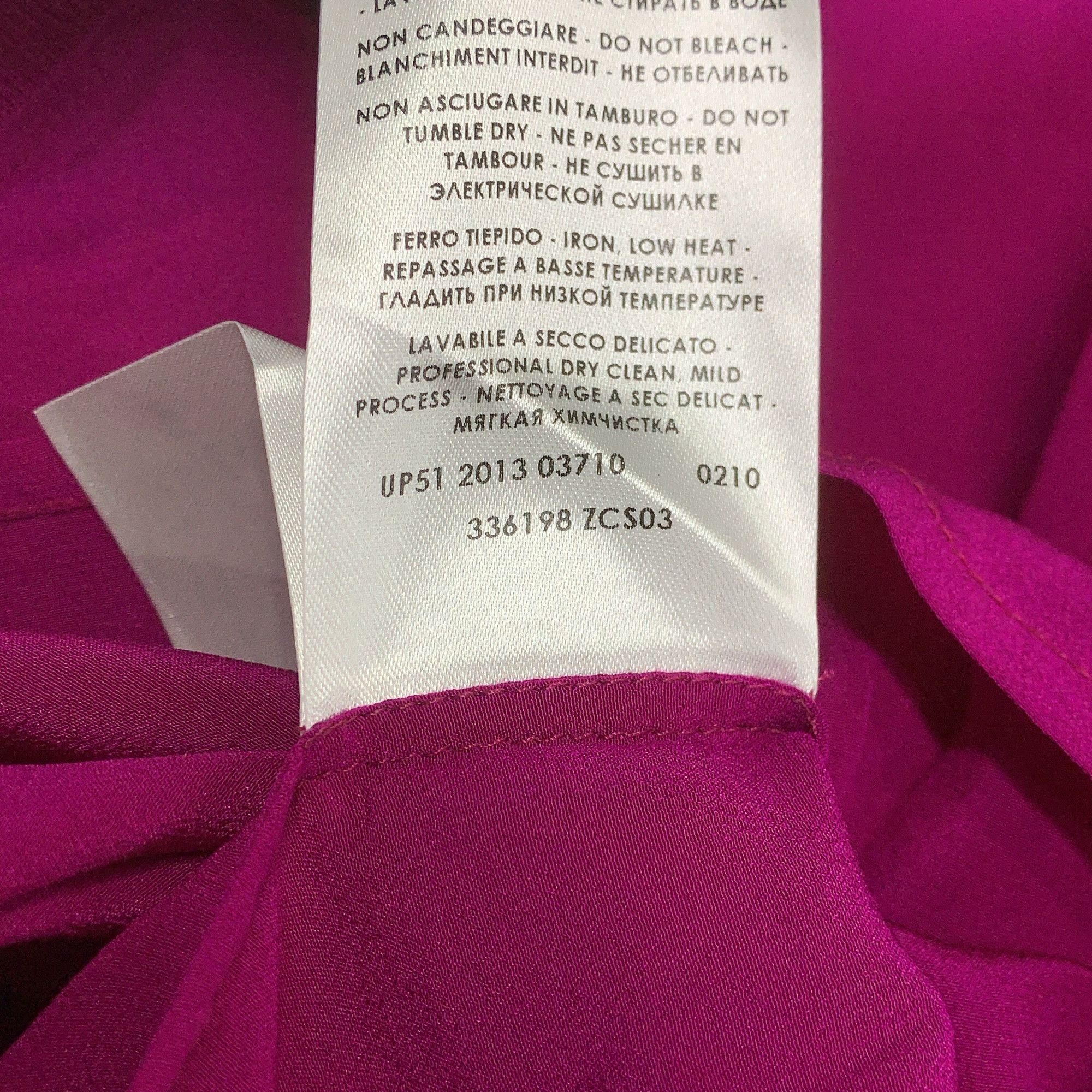 Gucci Gucci Magenta Short Sleeve T-Shirt Size 36 Size XS / US 0-2 / IT 36-38 - 3 Thumbnail