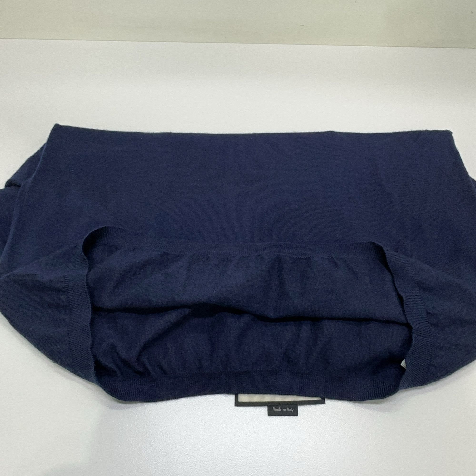 Gucci Gucci Cashmere V-Neck Sweater Size M Size US M / EU 48-50 / 2 - 11 Thumbnail