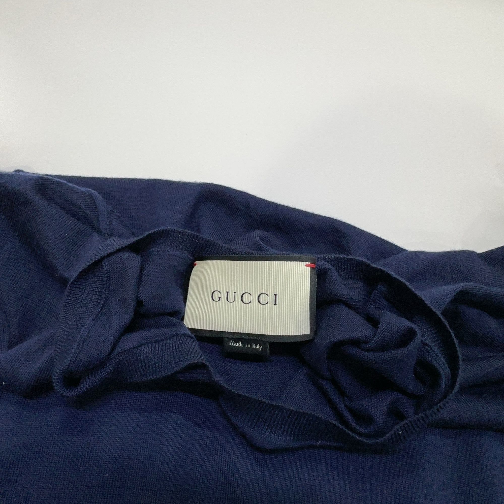 Gucci Gucci Cashmere V-Neck Sweater Size M Size US M / EU 48-50 / 2 - 6 Thumbnail