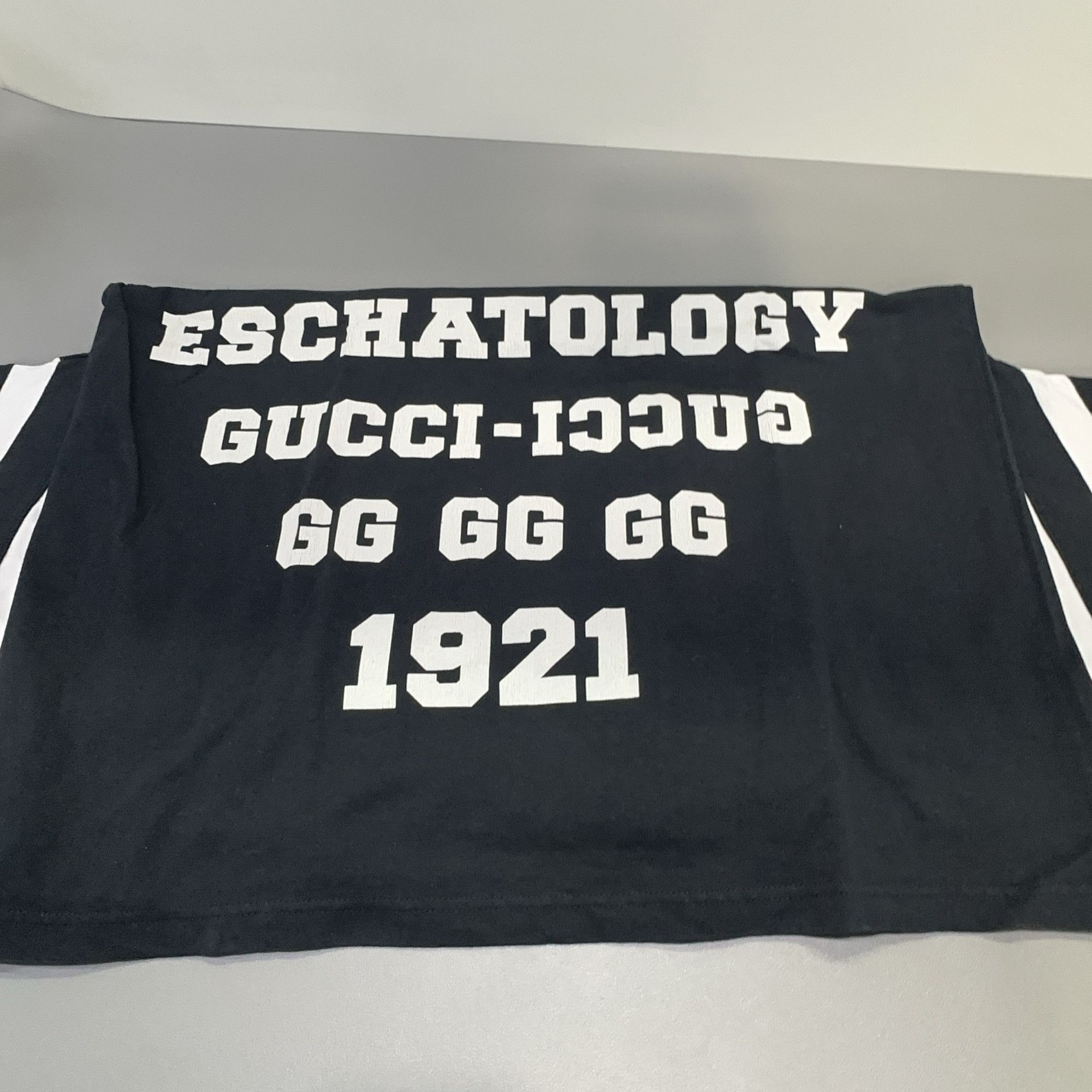 Gucci Gucci Eschatology 25 Graphic T-Shirt Size S Size US S / EU 44-46 / 1 - 7 Thumbnail