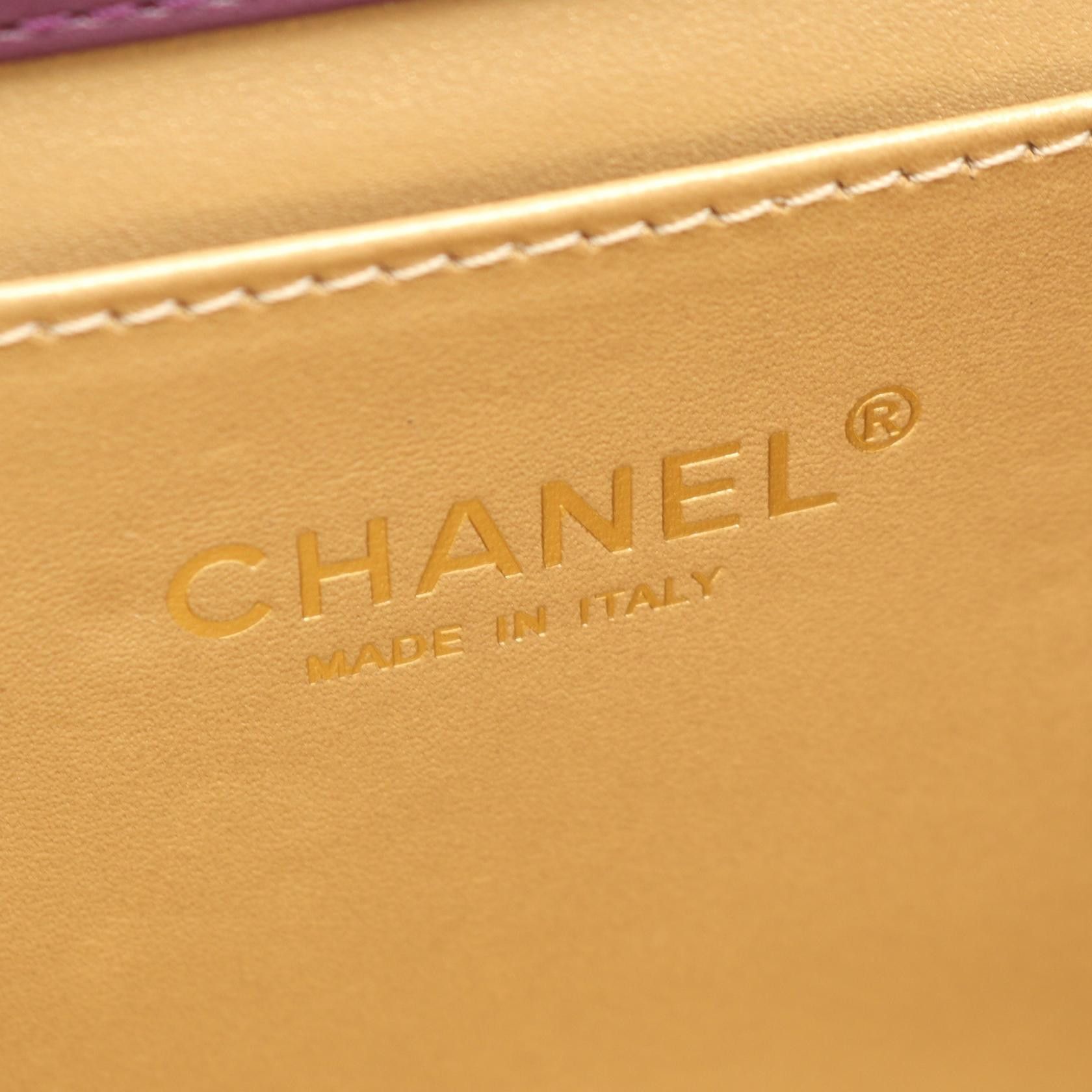 Chanel Chanel CHANEL Mini Matelasse Lambskin Shoulder Bag Leather Shoulder Bag AS3391 DUTY FREE for USA Size ONE SIZE - 4 Thumbnail