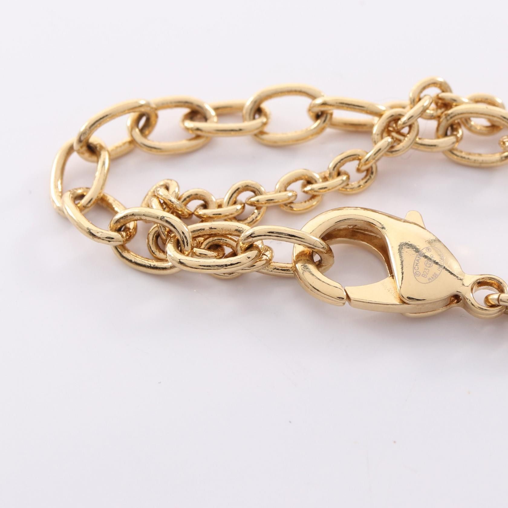 Chanel Chanel Chanel Coco Mark Heart Necklace Metal Necklace DUTY FREE for USA Size ONE SIZE - 7 Thumbnail