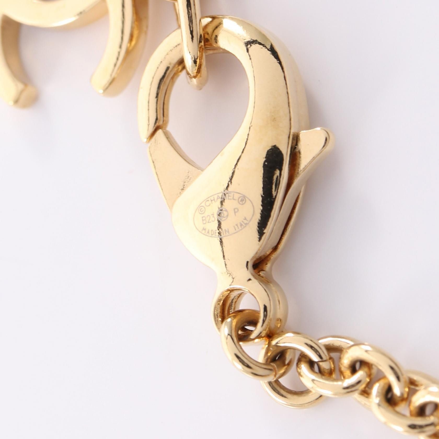 Chanel Chanel Chanel Coco Mark Heart Necklace Metal Necklace DUTY FREE for USA Size ONE SIZE - 5 Thumbnail
