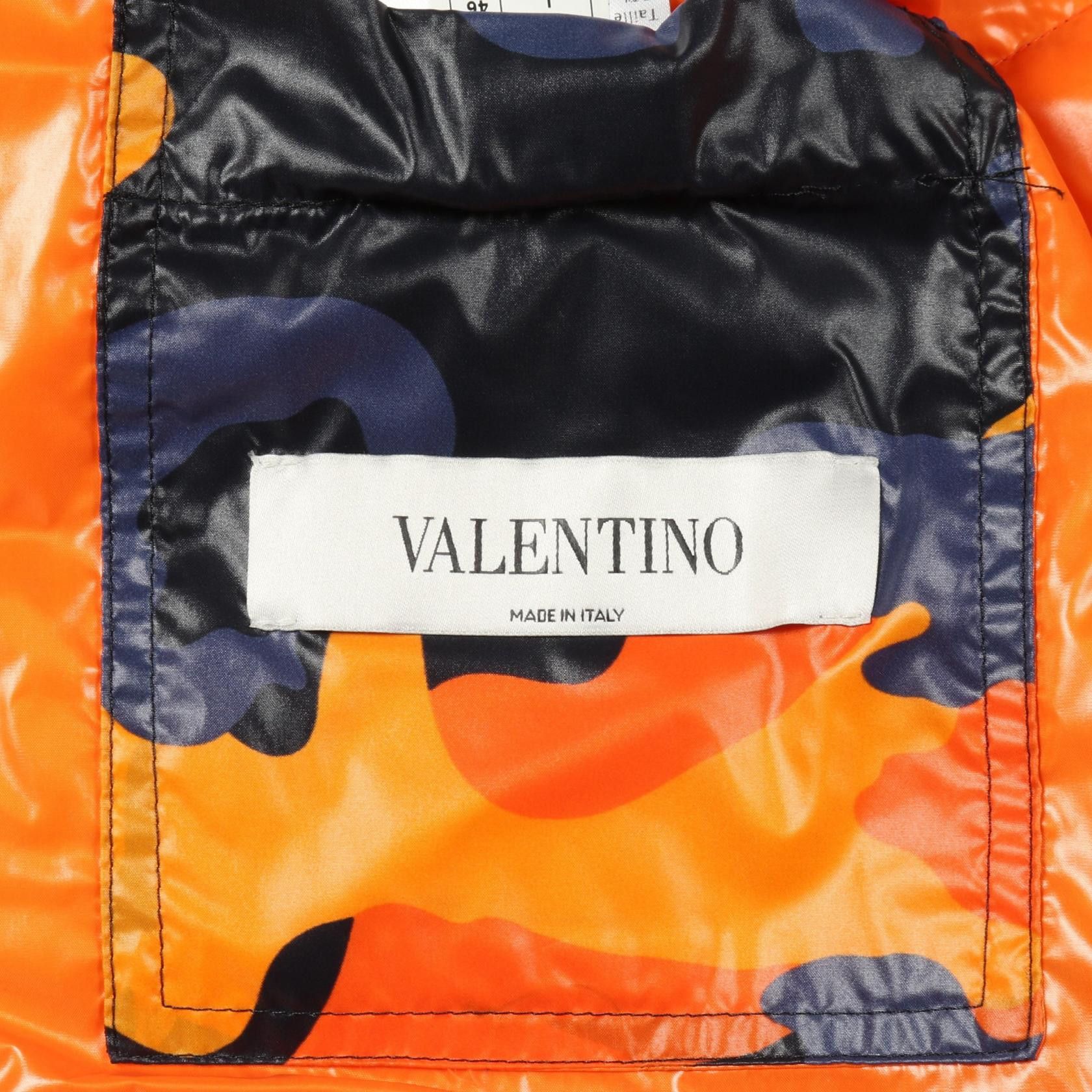 Valentino Valentino Valentino Down Jacket Textile Outerwear DUTY FREE for USA Size ONE SIZE - 3 Thumbnail