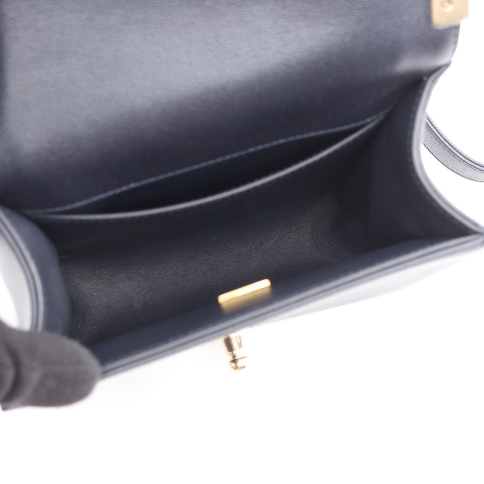 Chanel Chanel Chanel Boy Chanel Leather Shoulder Bag Leather Shoulder Bag AS3018 DUTY FREE for USA Size ONE SIZE - 3 Thumbnail