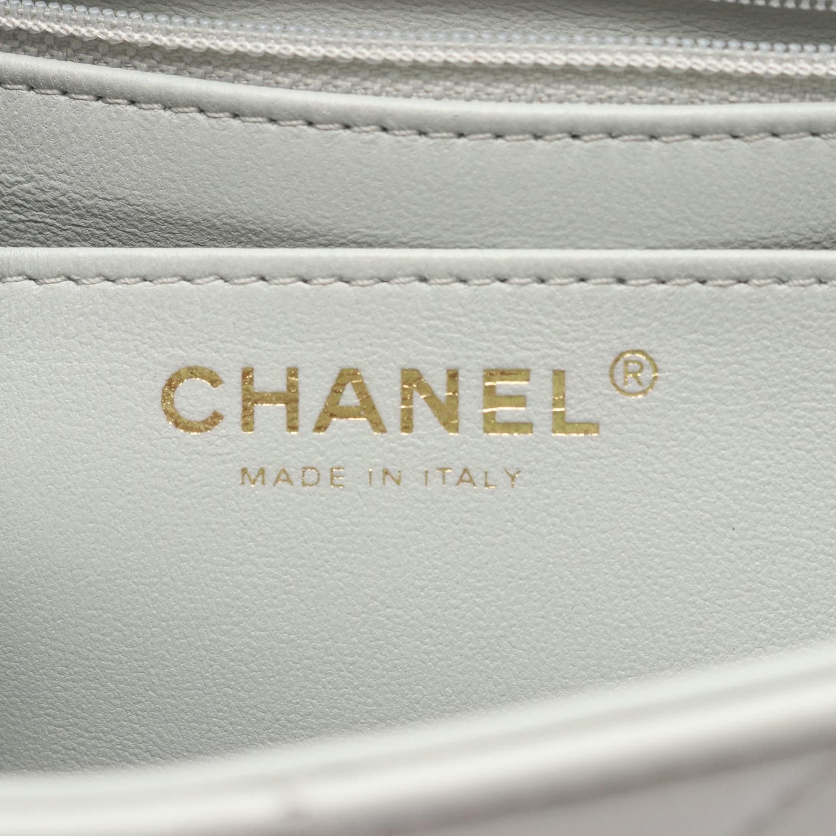 Chanel Chanel Chanel Leather Shoulder Bag Leather Shoulder Bag DUTY FREE for USA Size ONE SIZE - 4 Thumbnail