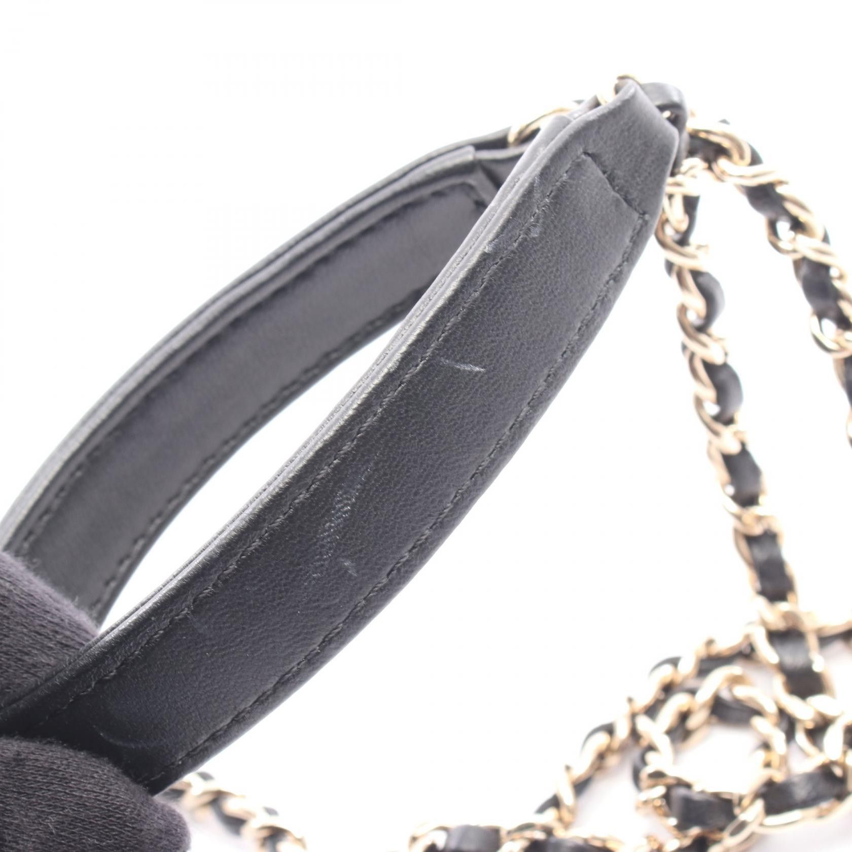 Chanel Chanel Chanel Matelasse Leather Mini Shoulder Bag Leather Shoulder Bag DUTY FREE for USA Size ONE SIZE - 7 Thumbnail