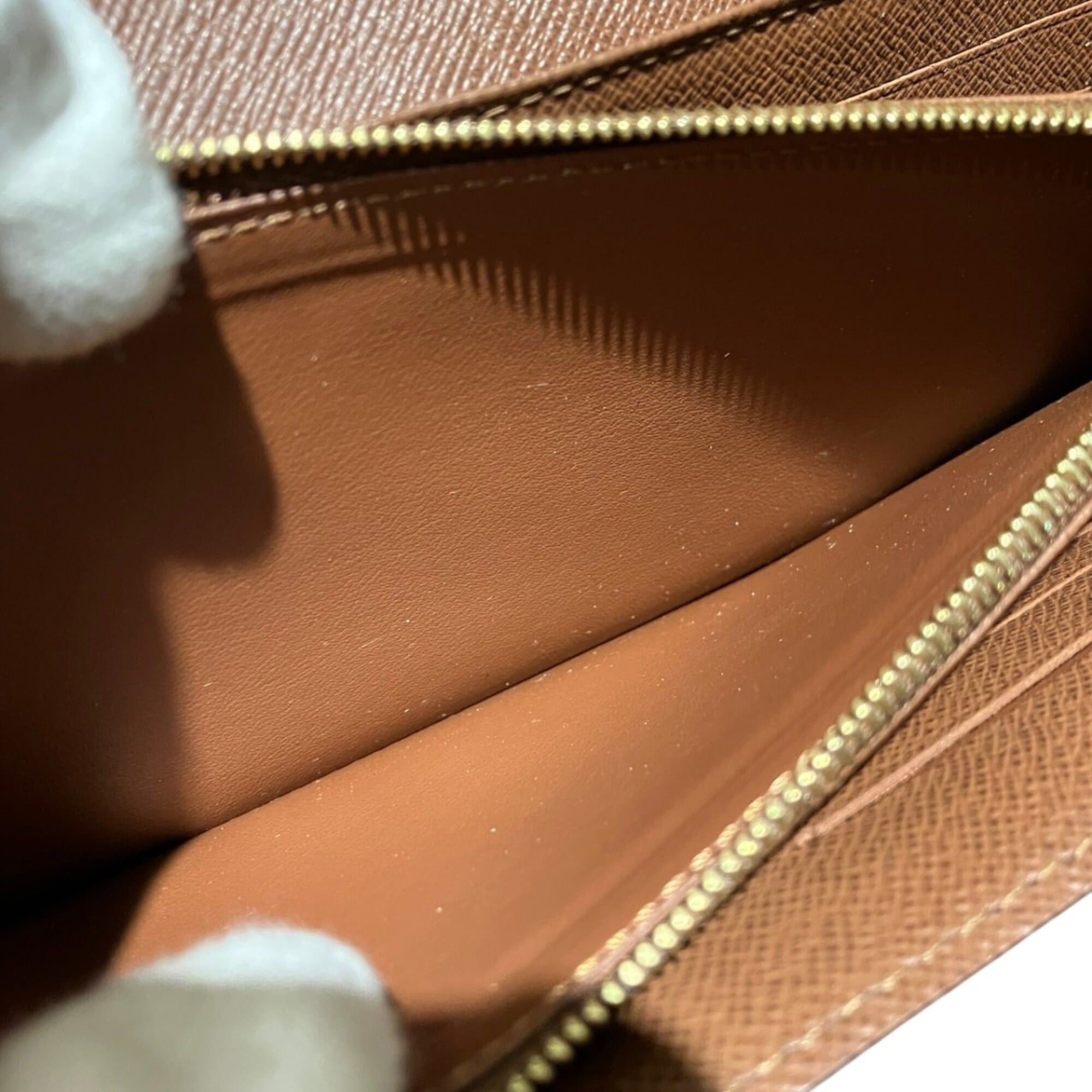 Louis Vuitton Louis Vuitton Portefeuille Sarah Long Wallet, Monogram Leather, M60531 Size ONE SIZE - 5 Thumbnail