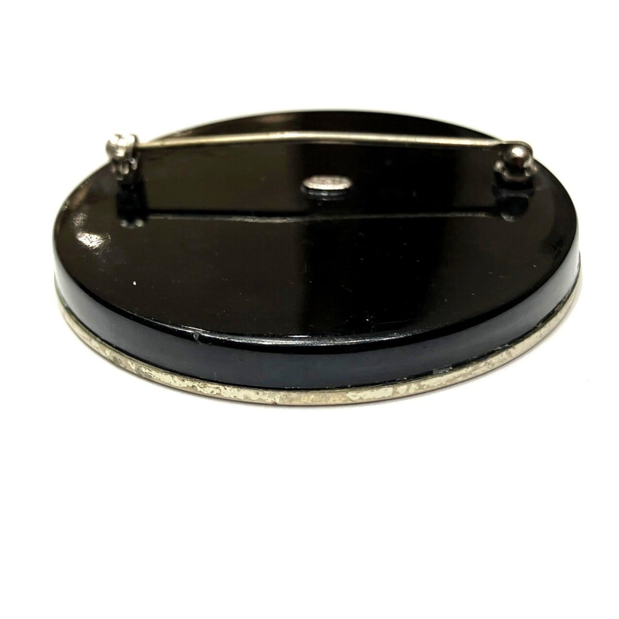 Chanel Chanel brooch accessory with logo. Total weight: 25g. Size ONE SIZE - 5 Thumbnail