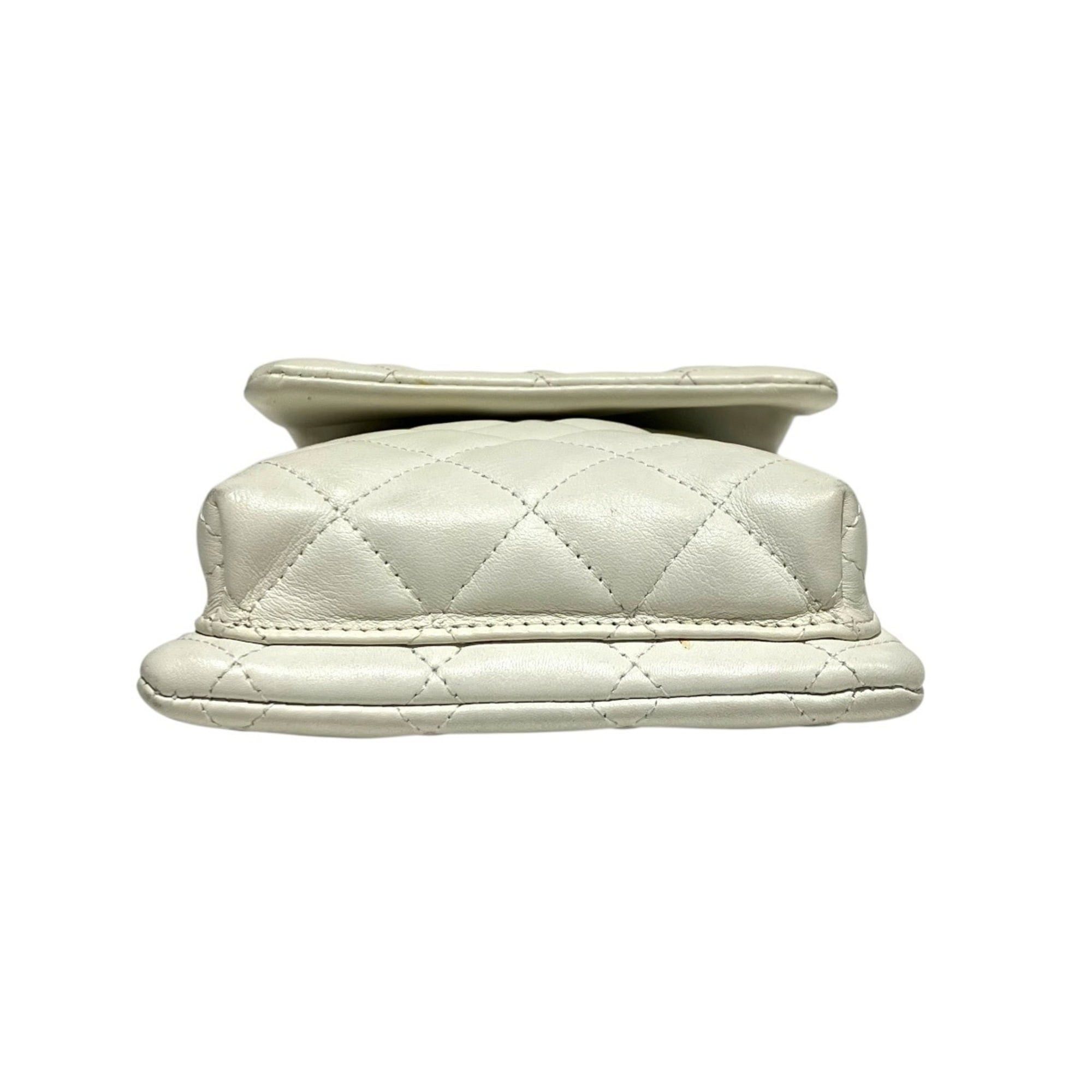 Chanel Chanel Cambon Line Lambskin Shoulder Bag Size ONE SIZE - 3 Thumbnail