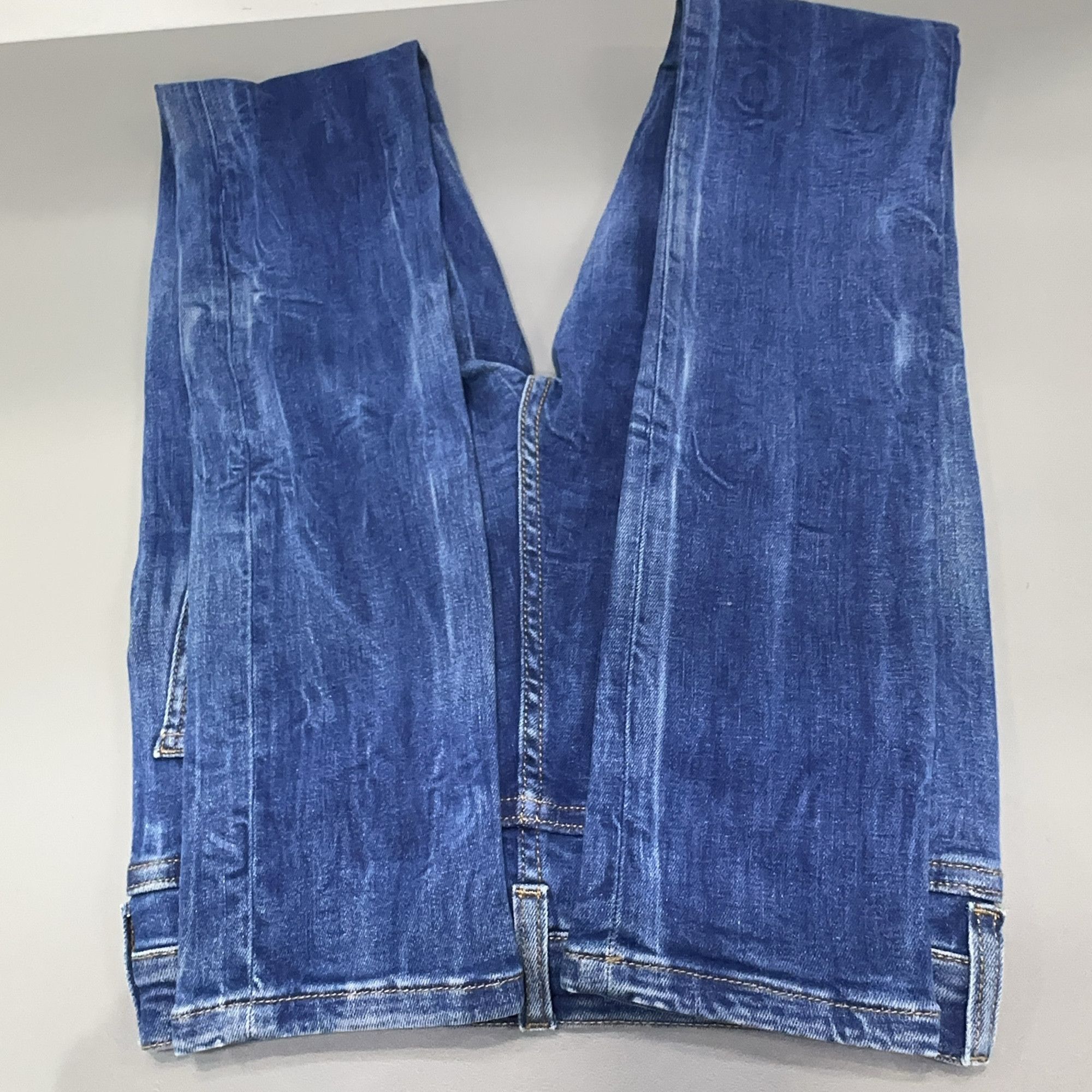 Gucci Gucci Floral Embroidered Jeans Size 24 Size 24" / US 00 / IT 34 - 7 Thumbnail