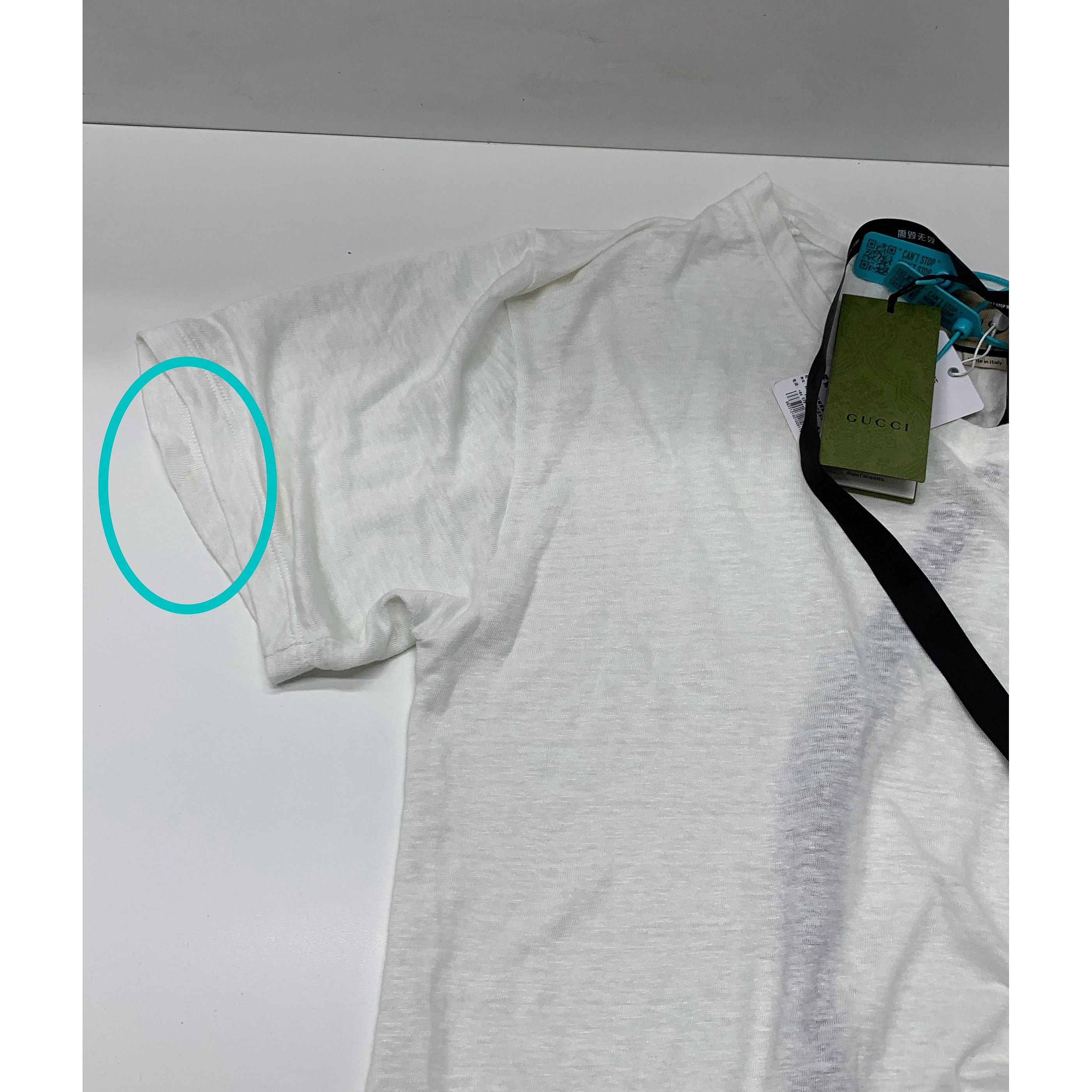 Gucci Gucci Linen V-Neck T-Shirt Size M Size US M / EU 48-50 / 2 - 6 Thumbnail