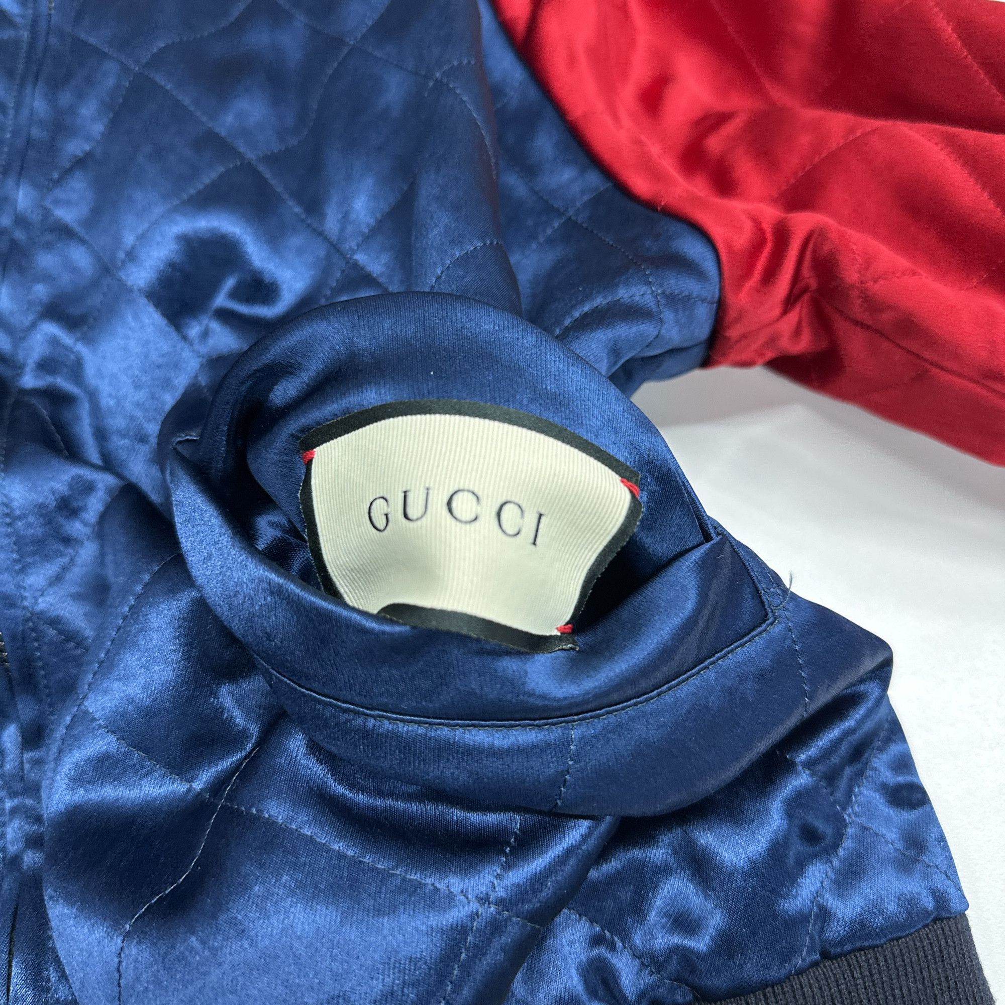 Gucci Gucci Logo Tape Bomber Jacket Size M Size US M / EU 48-50 / 2 - 5 Thumbnail