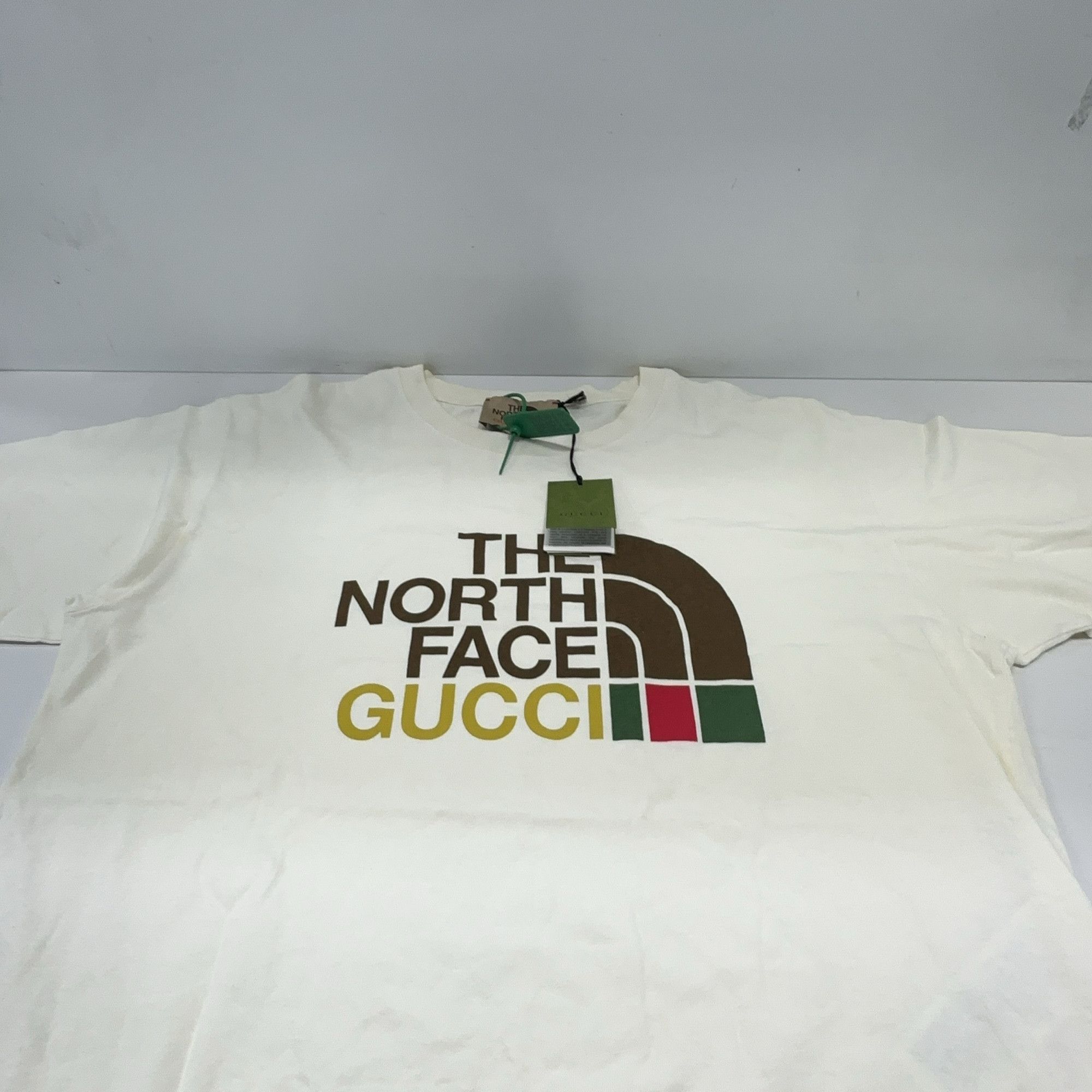 Gucci Gucci x The North Face Logo T-Shirt Size L Size US L / EU 52-54 / 3 - 8 Thumbnail