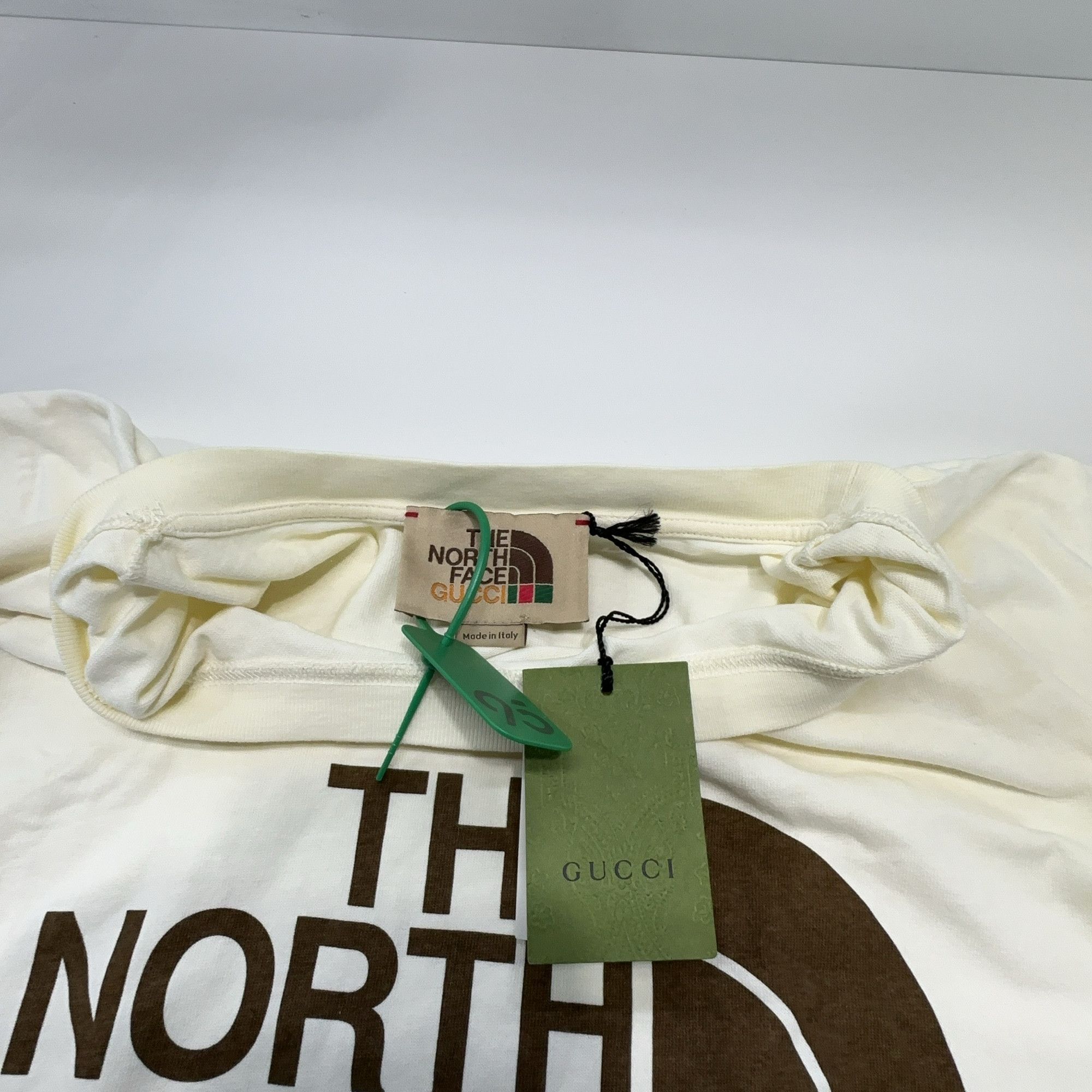 Gucci Gucci x The North Face Logo T-Shirt Size L Size US L / EU 52-54 / 3 - 7 Thumbnail