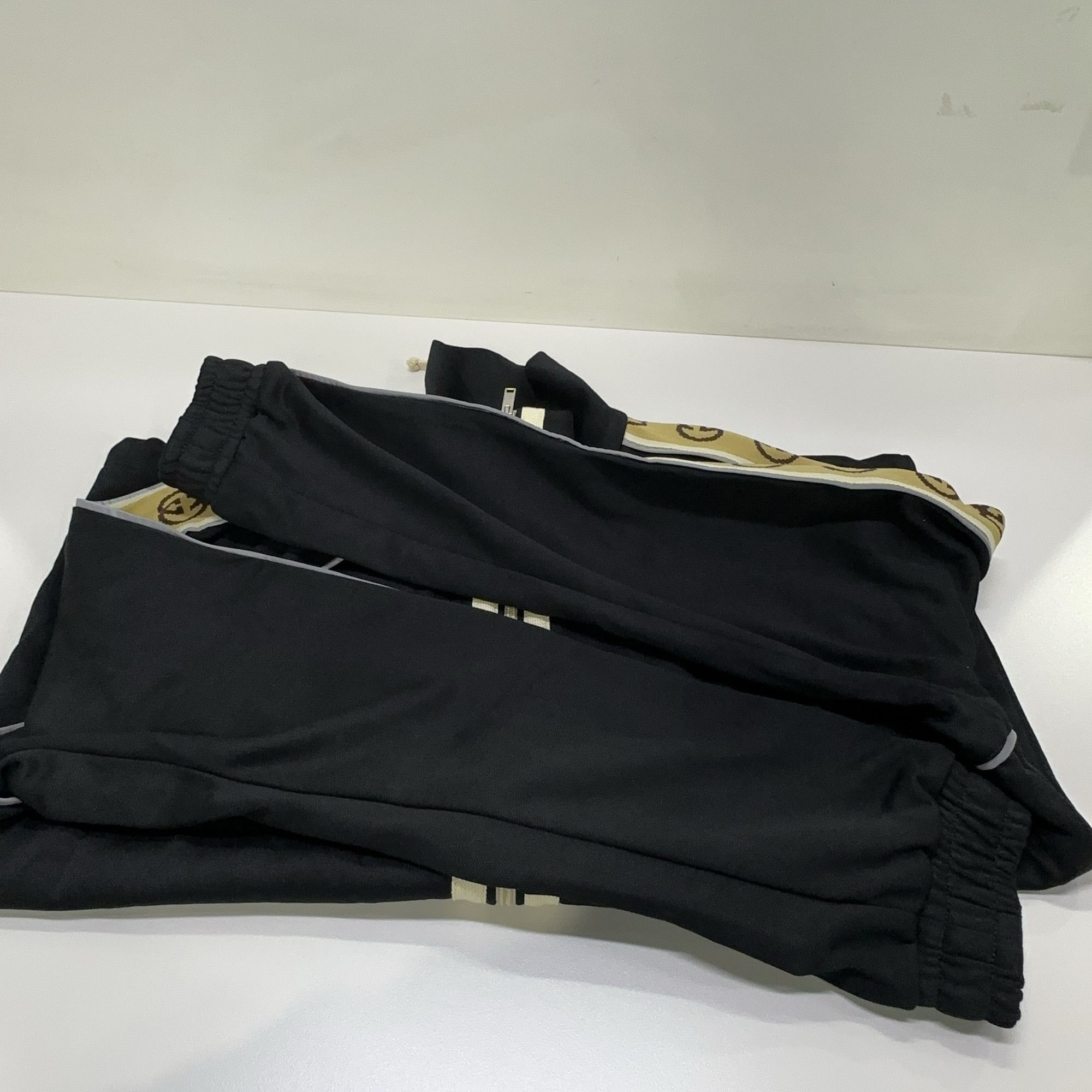 Gucci Gucci Interlocking G Track Jacket XS Size US XS / EU 42 / 0 - 9 Thumbnail
