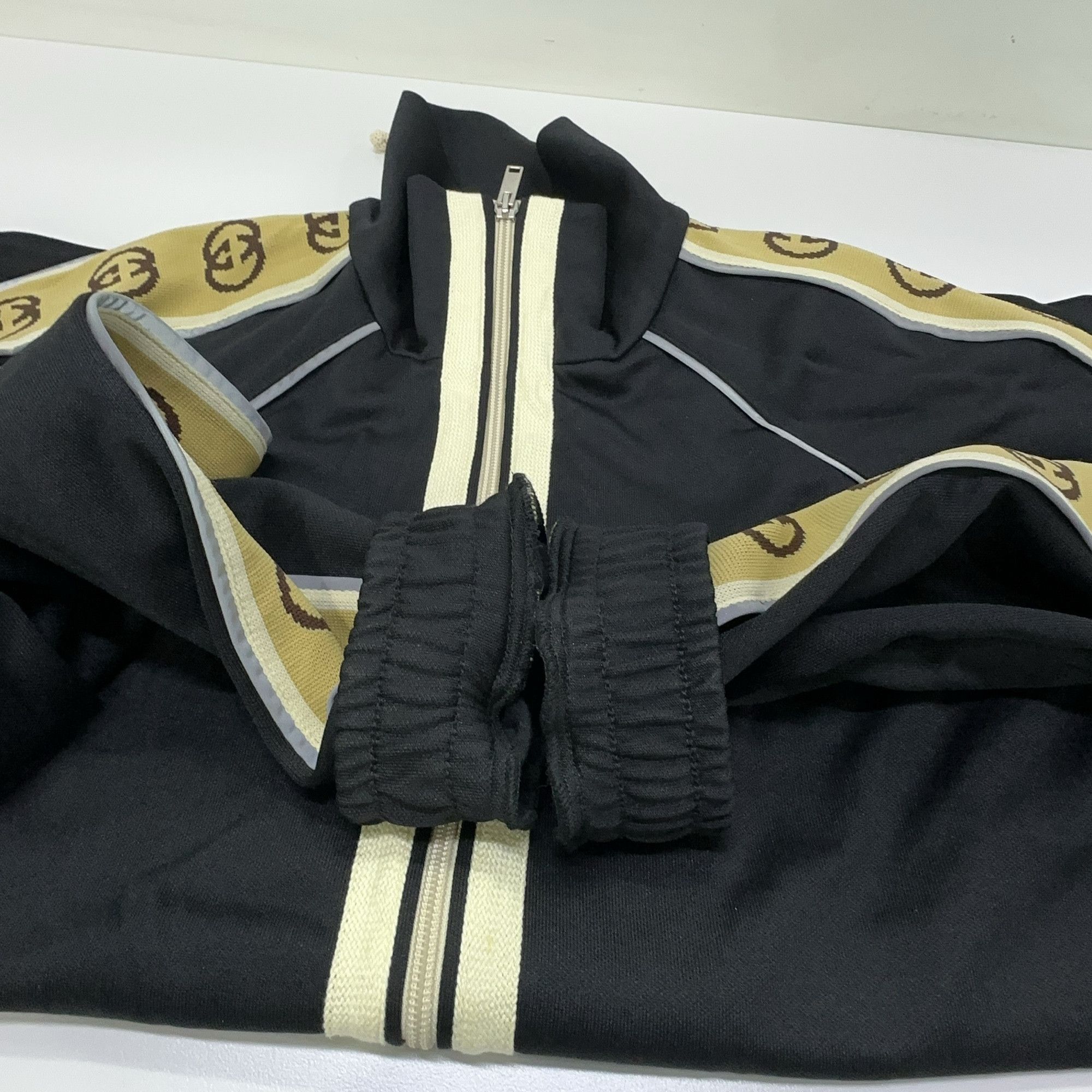 Gucci Gucci Interlocking G Track Jacket XS Size US XS / EU 42 / 0 - 10 Thumbnail