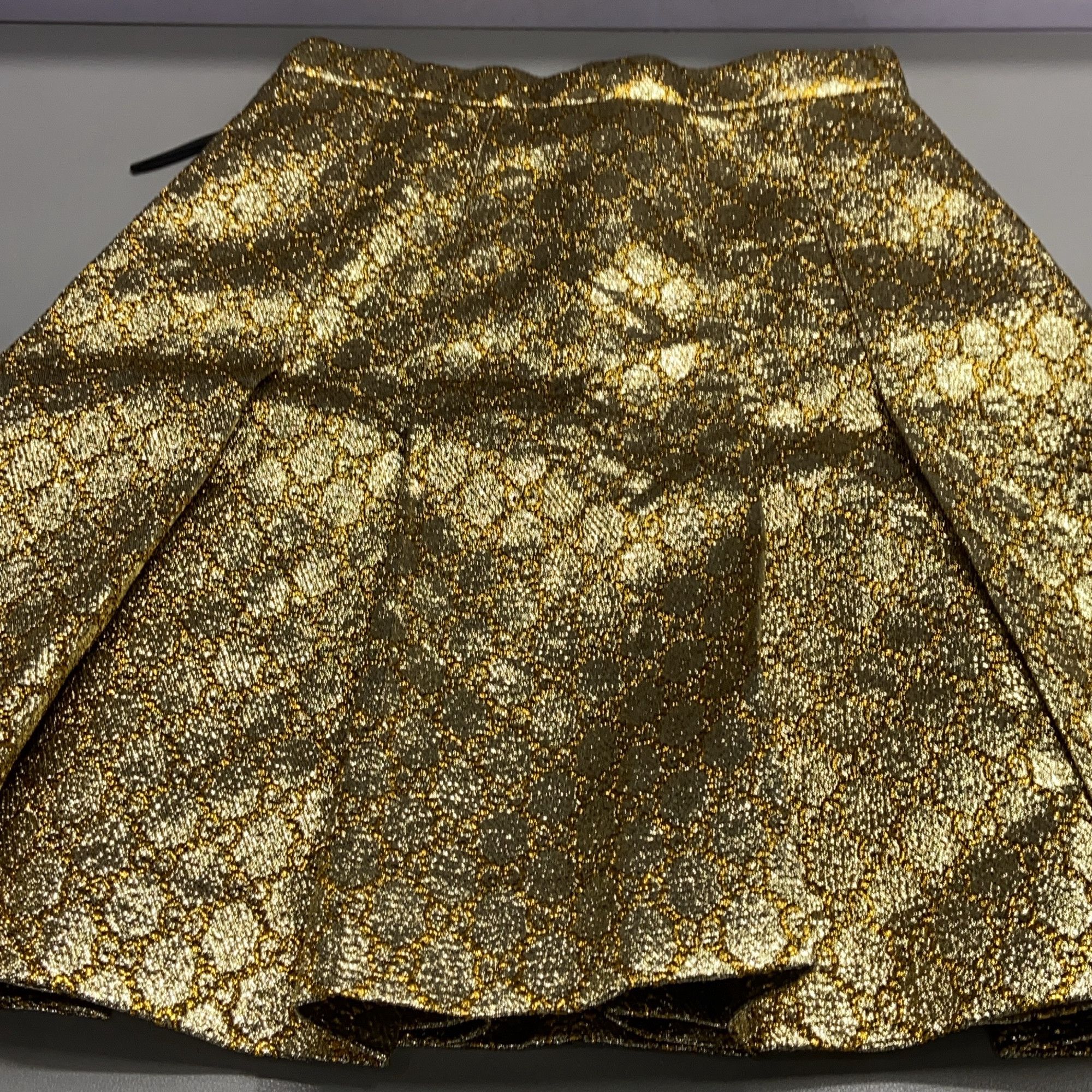 Gucci Gucci Gold Logo Mini Skirt Size 36 Size 25" / US 0 / IT 36 - 6 Thumbnail