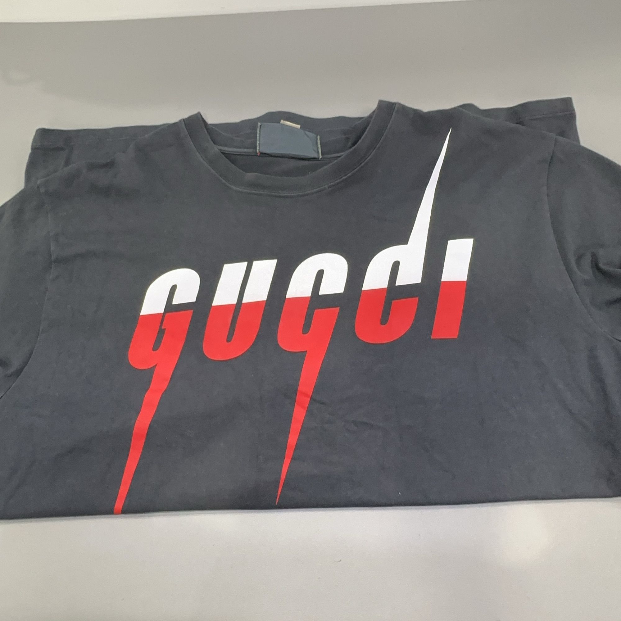 Gucci Gucci Blade Logo T-Shirt Size XXL Size US XXL / EU 58 / 5 - 6 Thumbnail