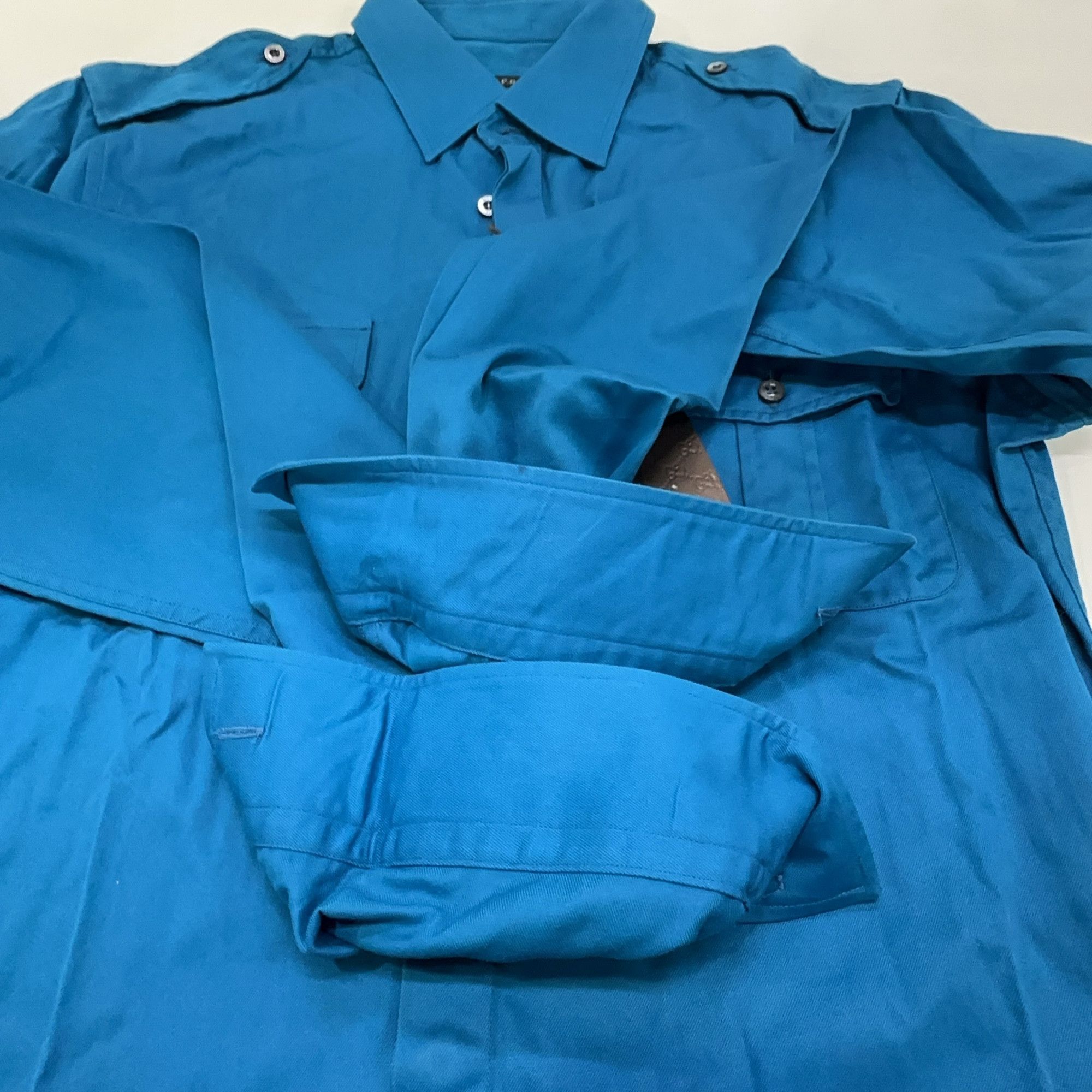 Gucci Gucci Military Style Button Up Shirt Size 38 Size US S / EU 44-46 / 1 - 8 Thumbnail