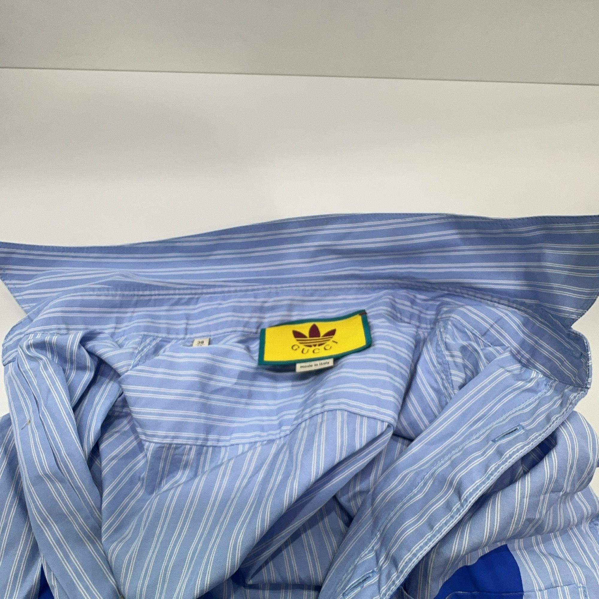 Gucci Gucci x Adidas Stripe Logo Button Up Shirt Size S Size US S / EU 44-46 / 1 - 6 Thumbnail