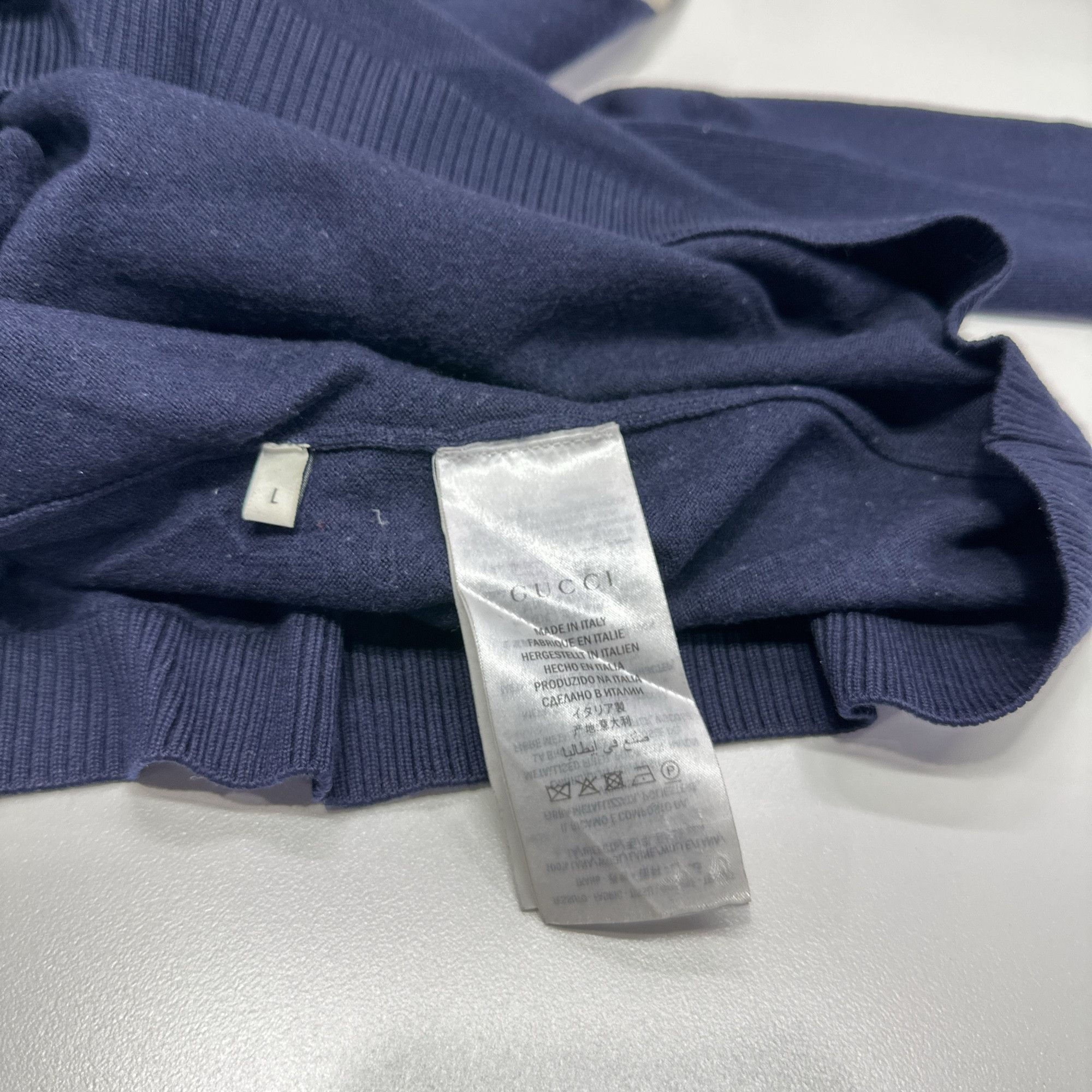 Gucci Gucci Bee V-Neck Knit Sweater Size L Size US L / EU 52-54 / 3 - 4 Thumbnail