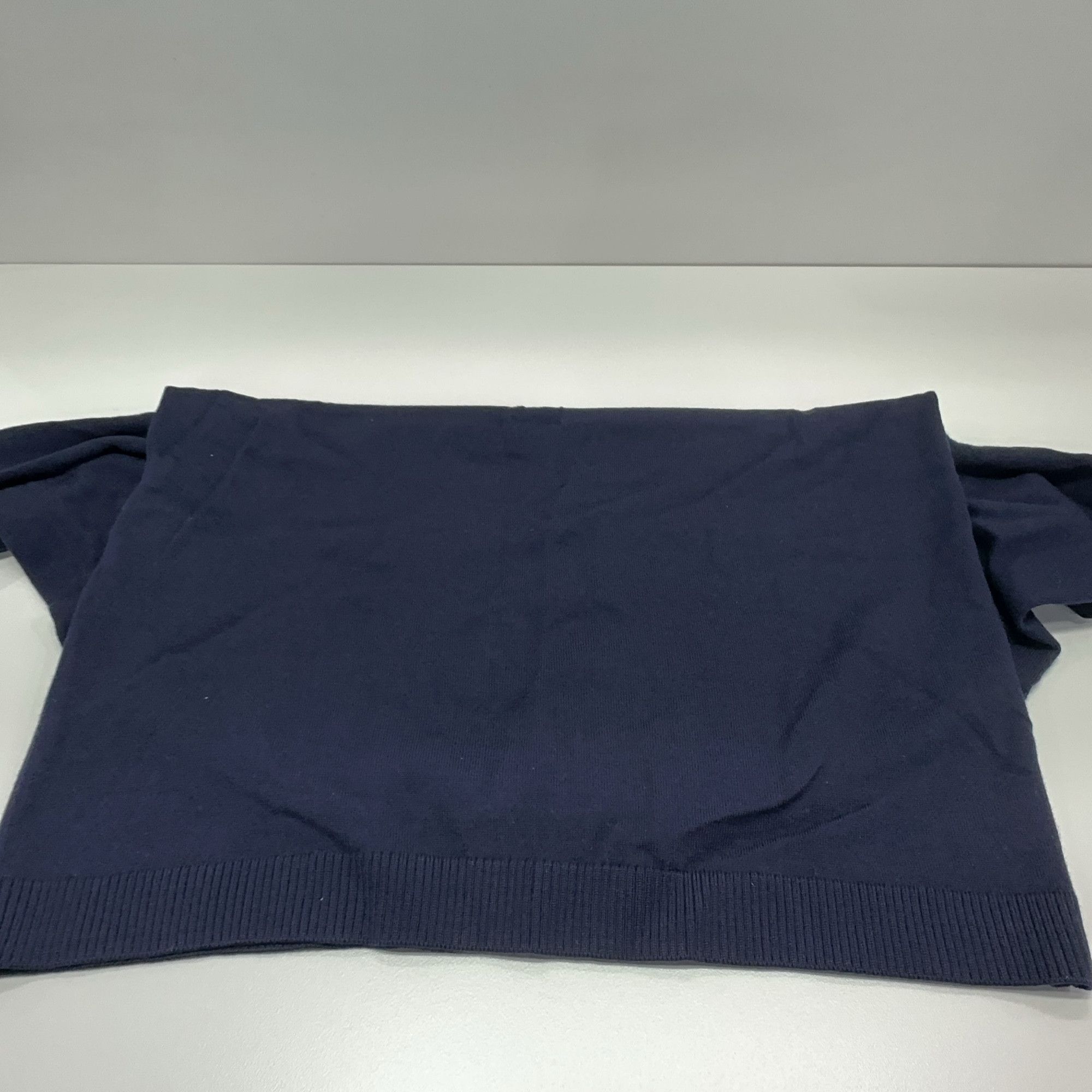 Gucci Gucci Bee V-Neck Knit Sweater Size L Size US L / EU 52-54 / 3 - 19 Thumbnail