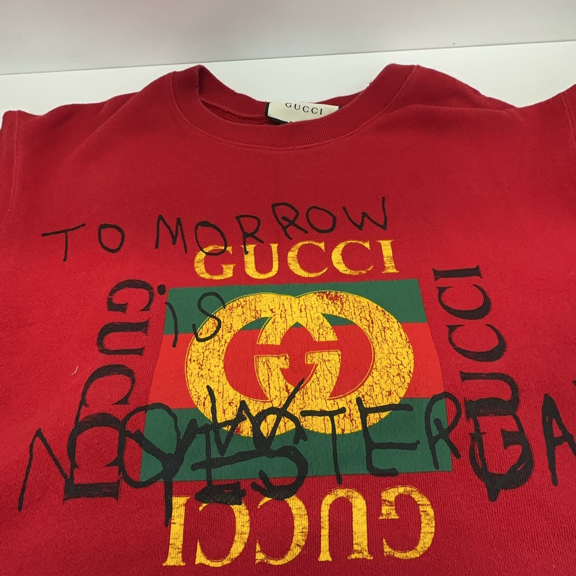 Gucci Gucci Tomorrow Is Yesterday Logo Sweatshirt Size XS Size US XS / EU 42 / 0 - 7 Thumbnail