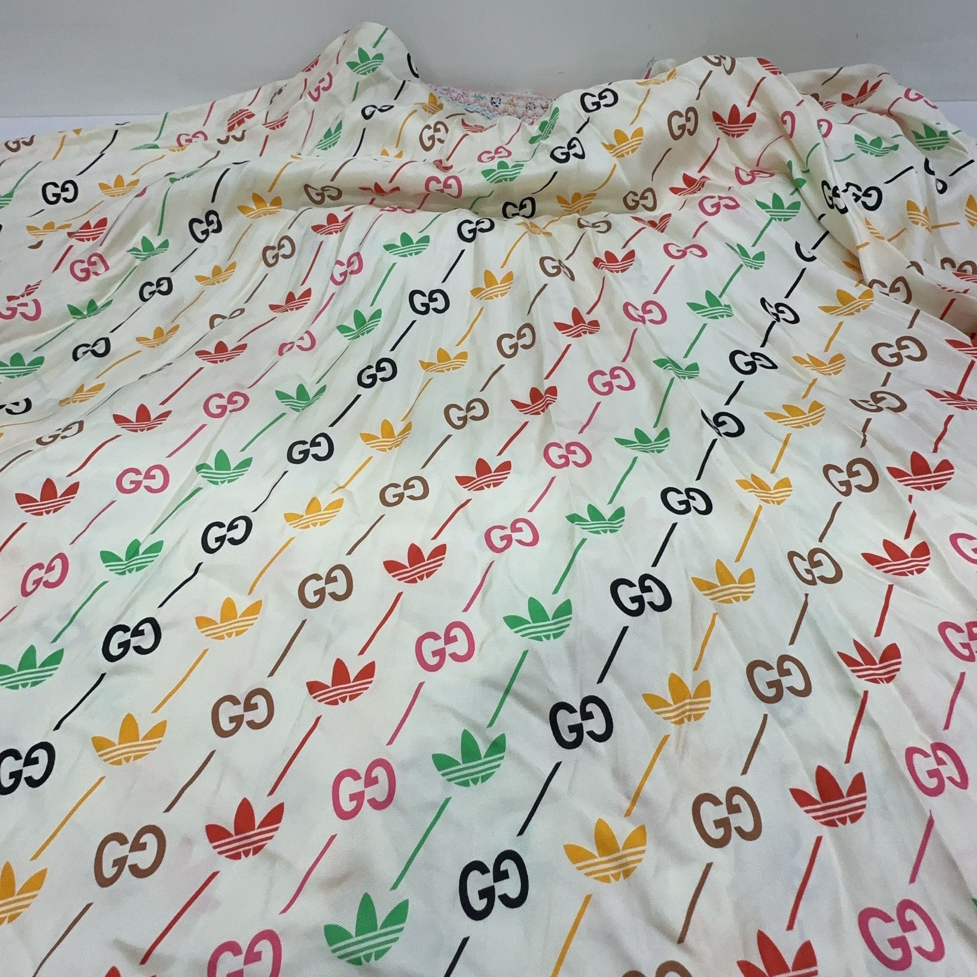 Adidas × Gucci Gucci x Adidas Silk Logo Print Midi Dress Size 36 Size XS / US 0-2 / IT 36-38 - 6 Thumbnail