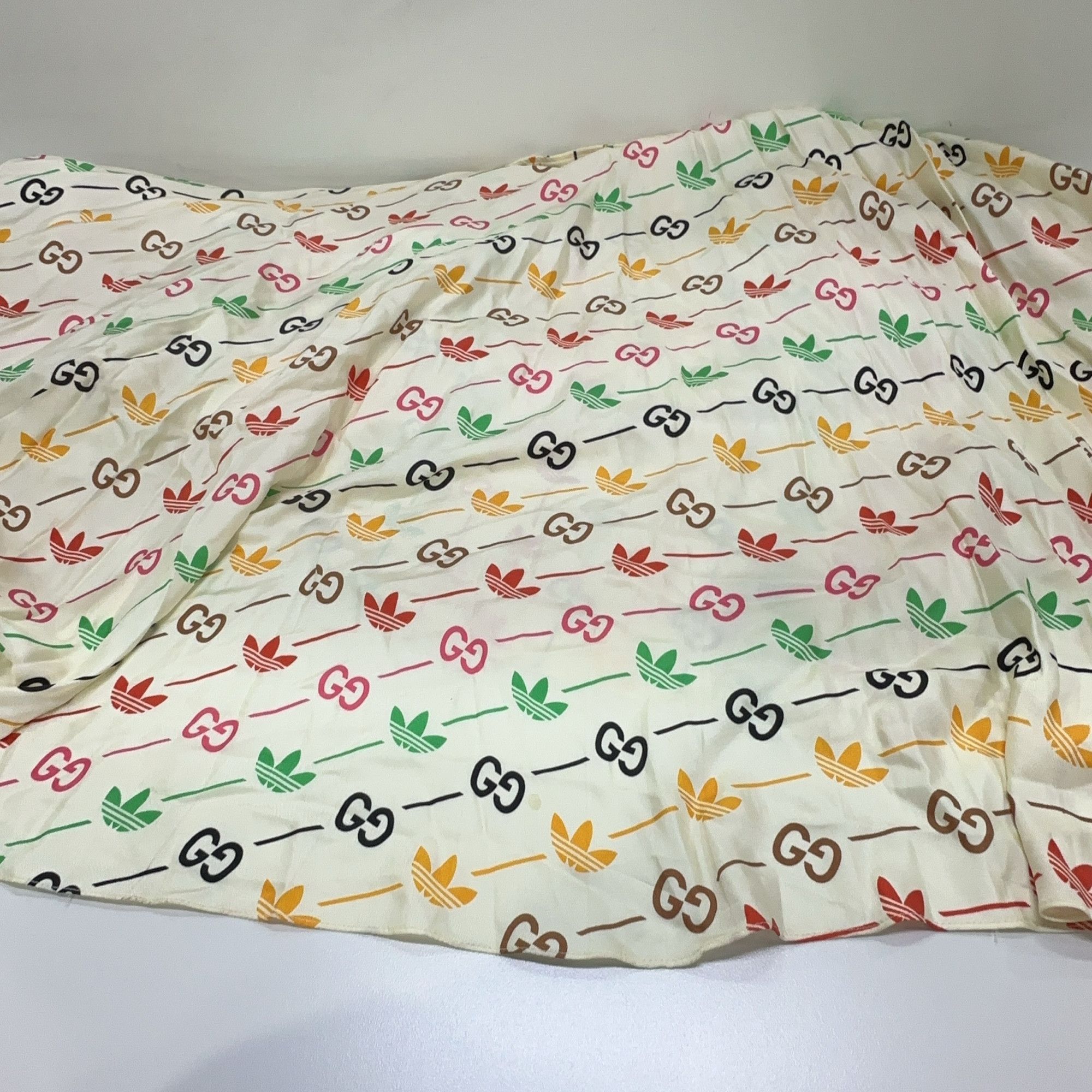 Adidas × Gucci Gucci x Adidas Silk Logo Print Midi Dress Size 36 Size XS / US 0-2 / IT 36-38 - 7 Thumbnail