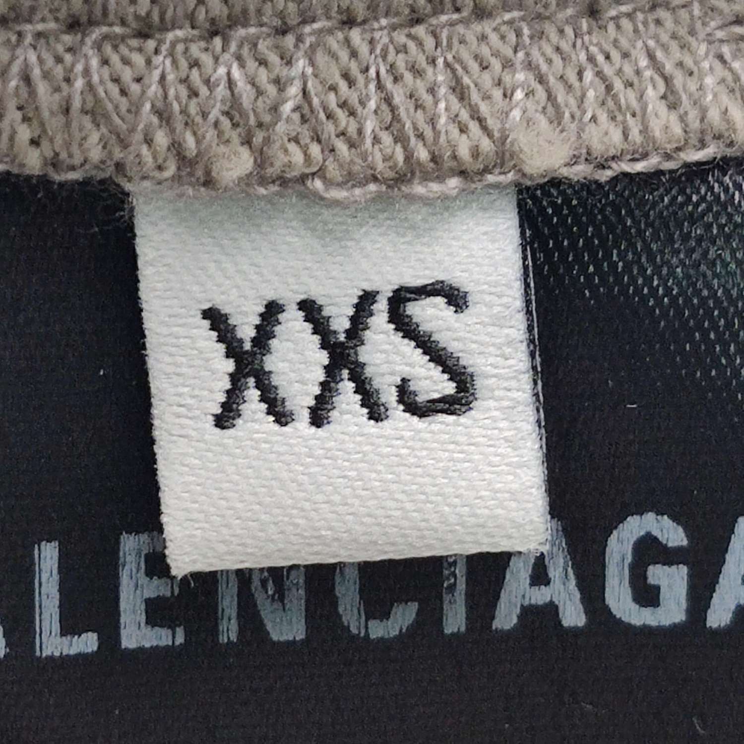Balenciaga Balenciaga Men xxs Sleeveless Size US XXS / EU 40 - 5 Thumbnail