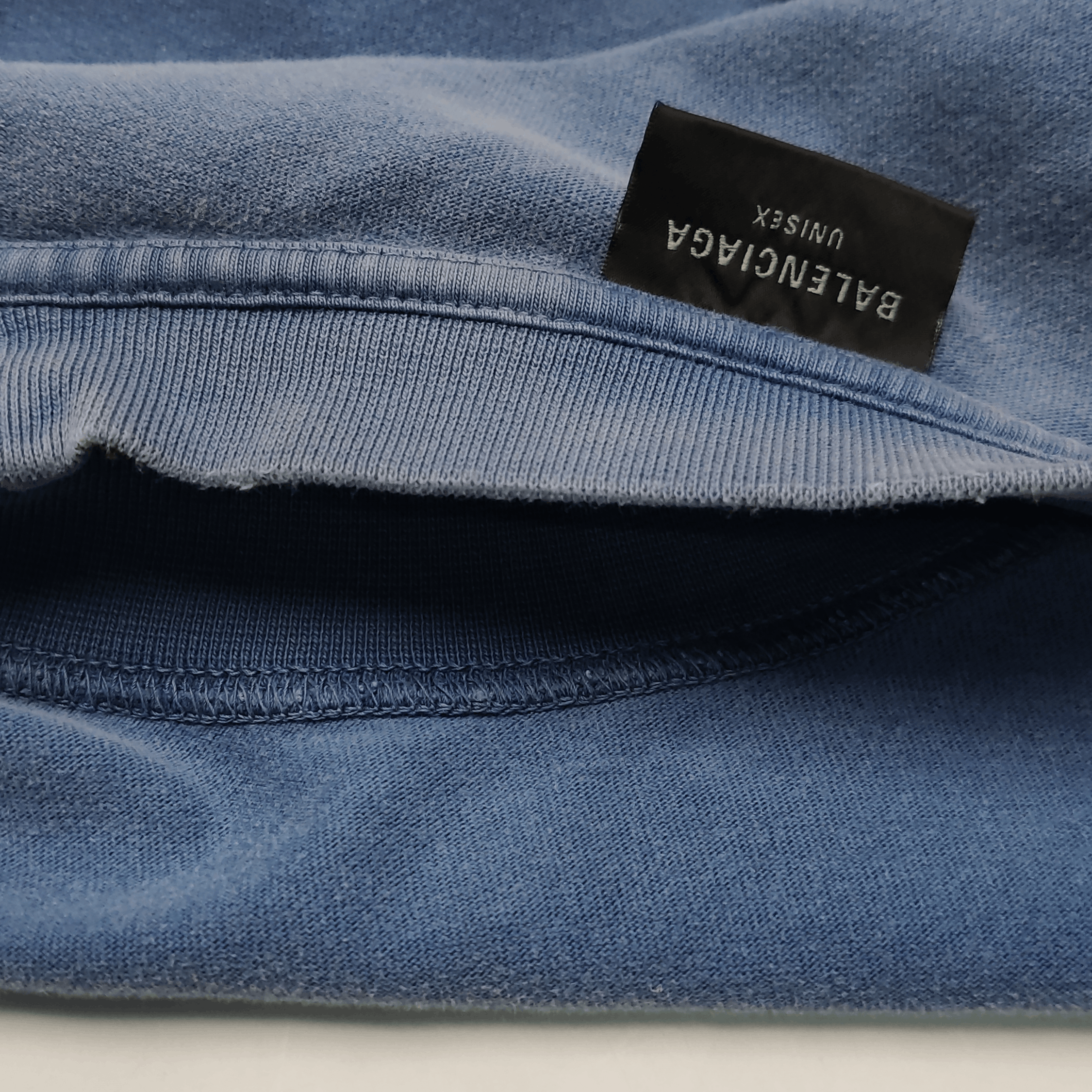 Balenciaga Balenciaga Men xl Short Sleeve Shirts Size US XL / EU 56 / 4 - 8 Thumbnail