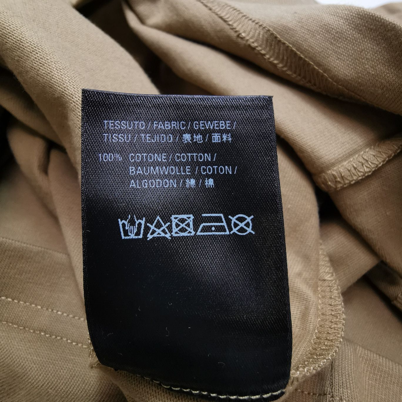 Balenciaga Balenciaga Men m Short Sleeve Shirts Size US M / EU 48-50 / 2 - 7 Thumbnail