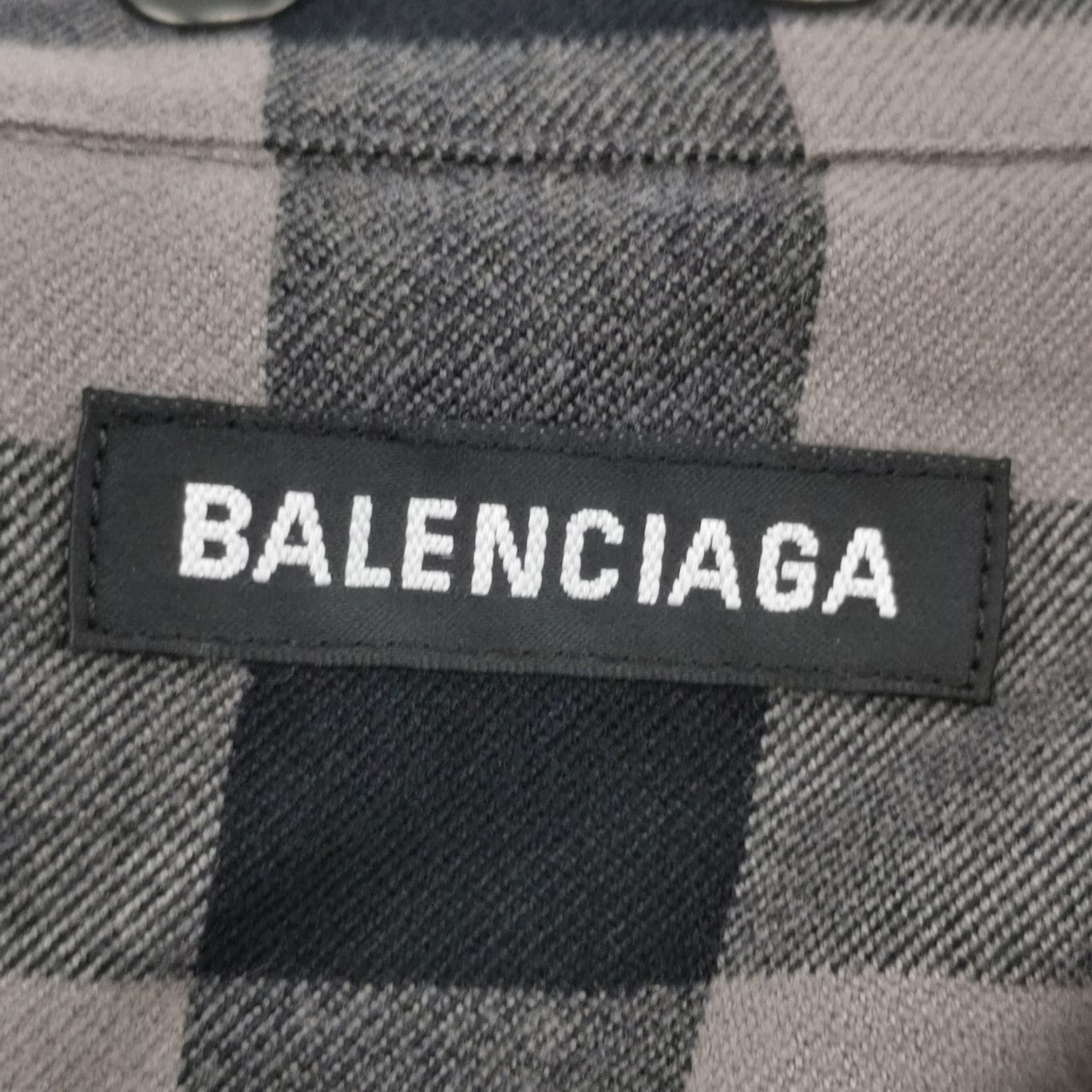 Balenciaga Balenciaga Men xs Button Ups Size US XS / EU 42 / 0 - 7 Thumbnail
