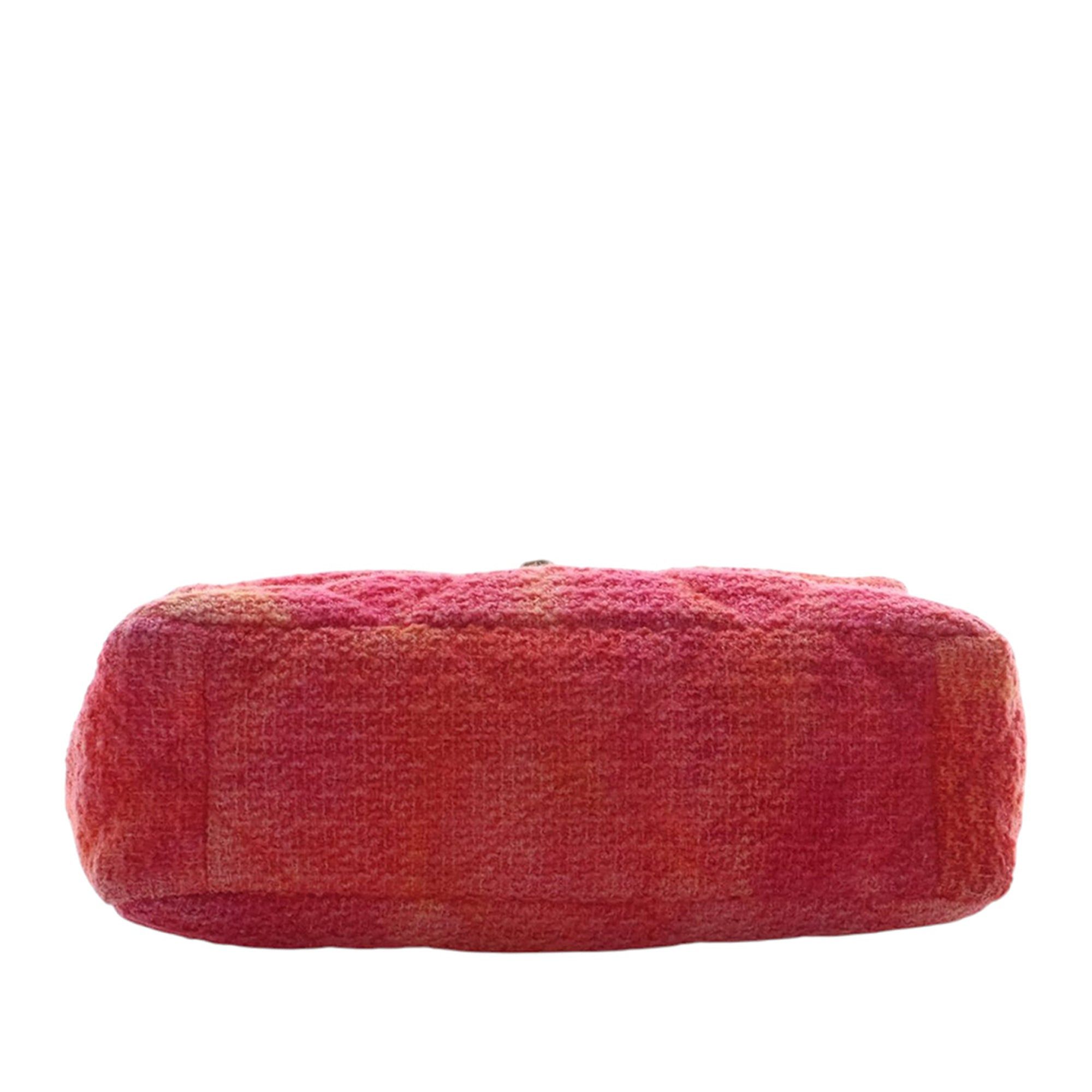 Chanel Medium Tweed Ombre 19 Flap Size ONE SIZE - 5 Thumbnail