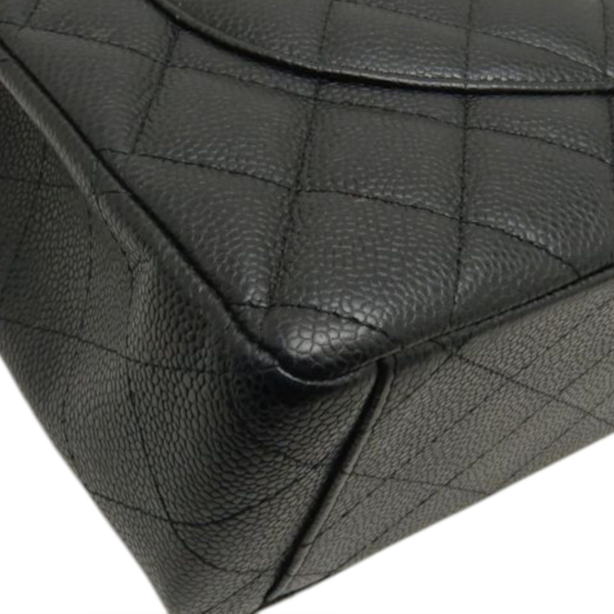 Chanel Maxi Classic Caviar Double Flap Size ONE SIZE - 9 Thumbnail