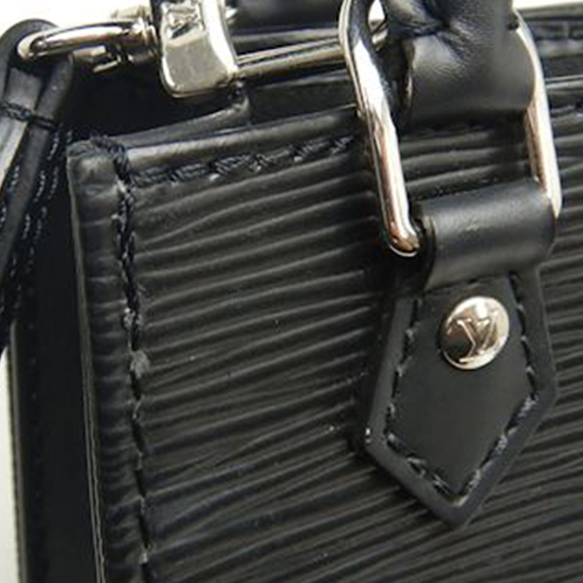 Louis Vuitton Epi Petit Sac Plat Size ONE SIZE - 14 Thumbnail