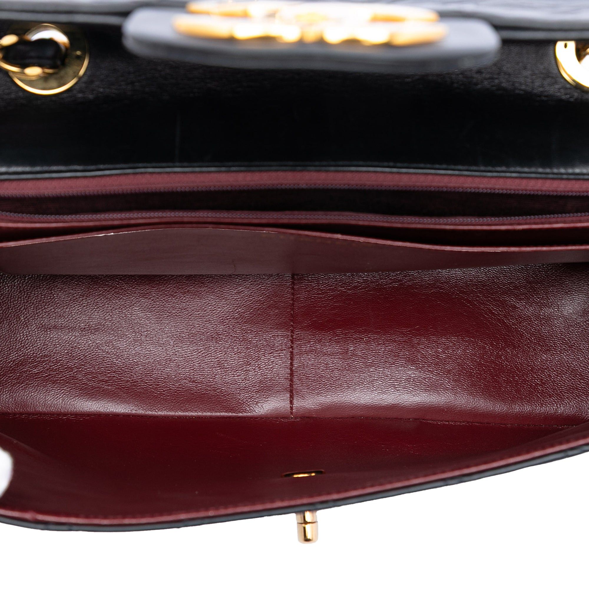 Chanel Maxi XL Classic Lambskin Single Flap Size ONE SIZE - 4 Thumbnail