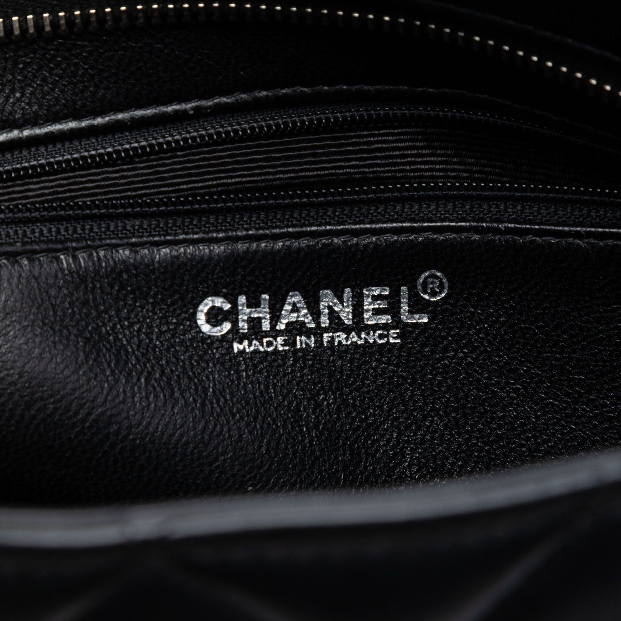 Chanel Lambskin Medallion Tote Size ONE SIZE - 5 Thumbnail