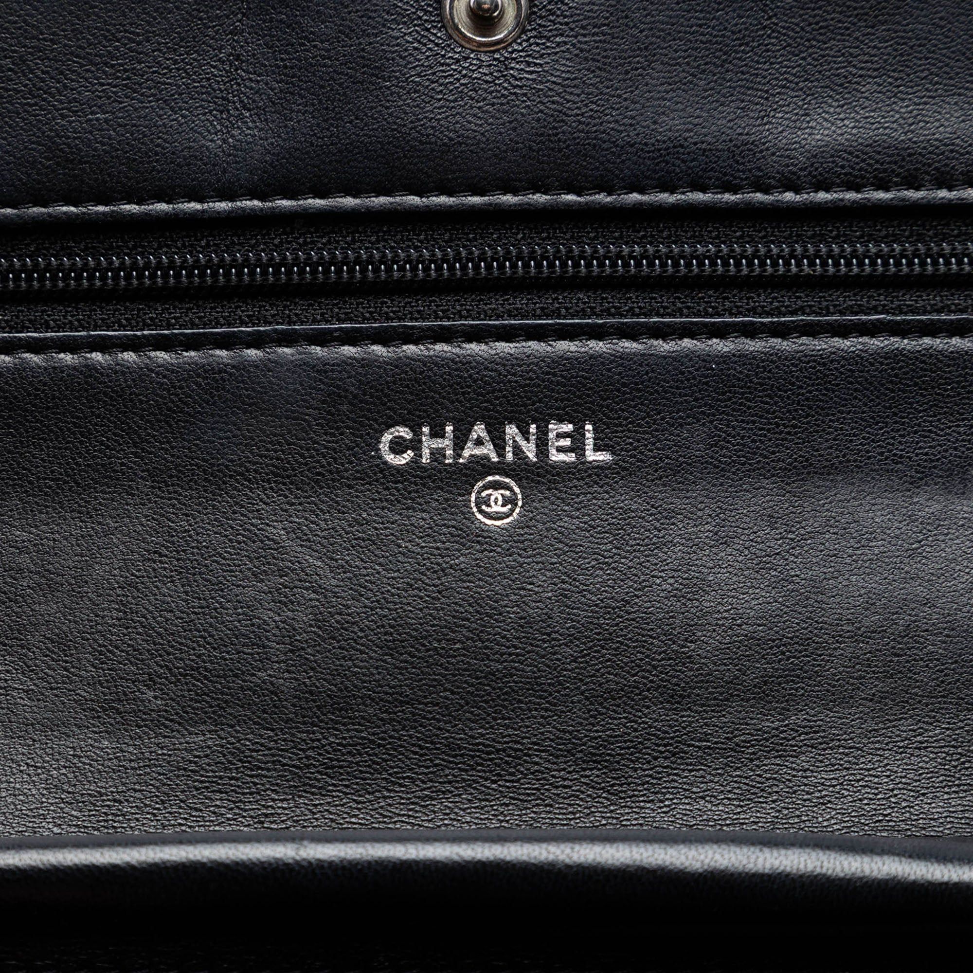 Chanel Quilted Lambskin Boy Wallet On Chain Size ONE SIZE - 4 Thumbnail