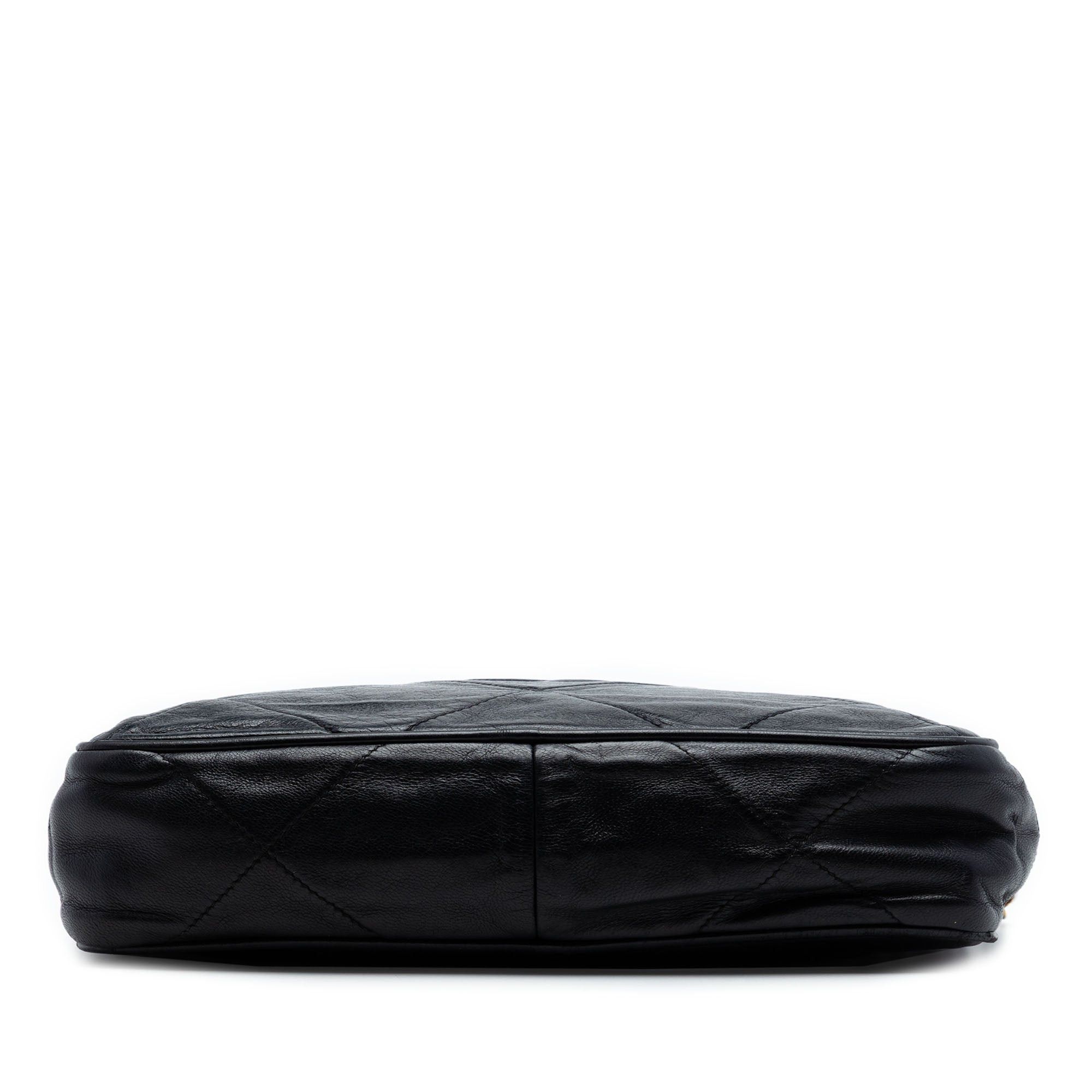 Chanel CC Quilted Lambskin Tassel Camera Bag Size ONE SIZE - 3 Thumbnail